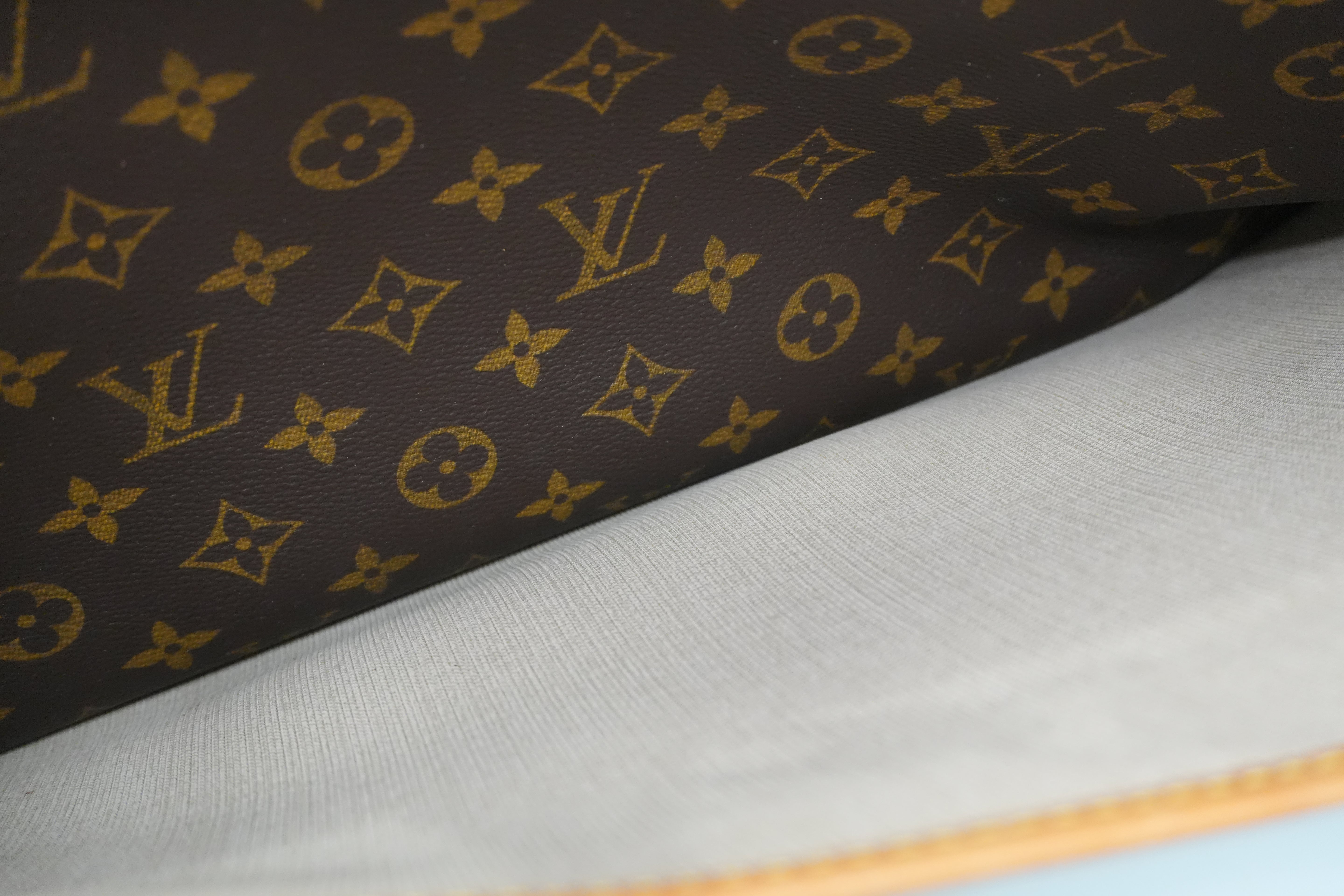 Louis Vuitton Monogram Alize 24 Used