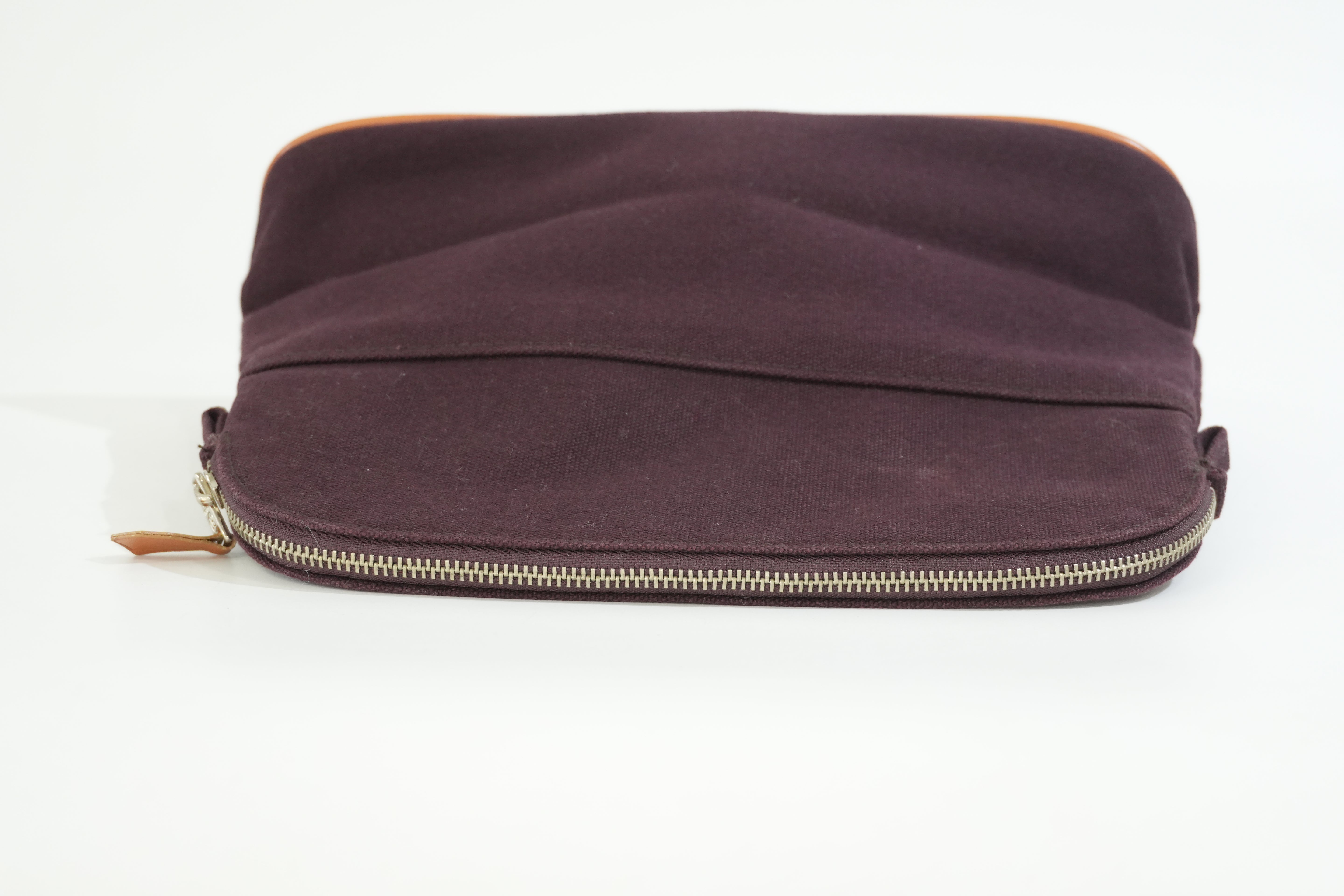 Pre-owned Hermes Pouch Purple