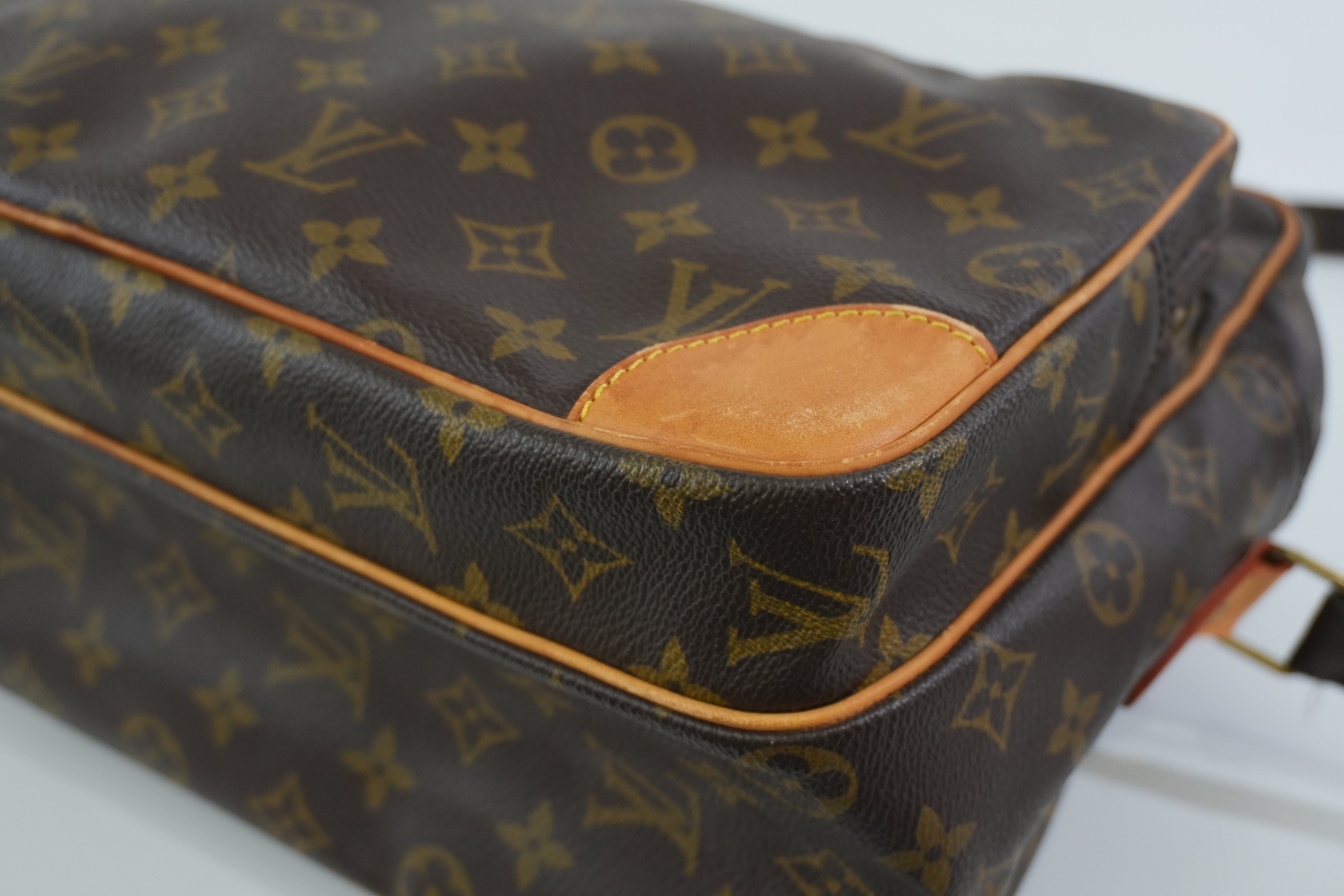 Pre-owned Louis Vuitton Monogram Nile Size 33 Shoulder Bag