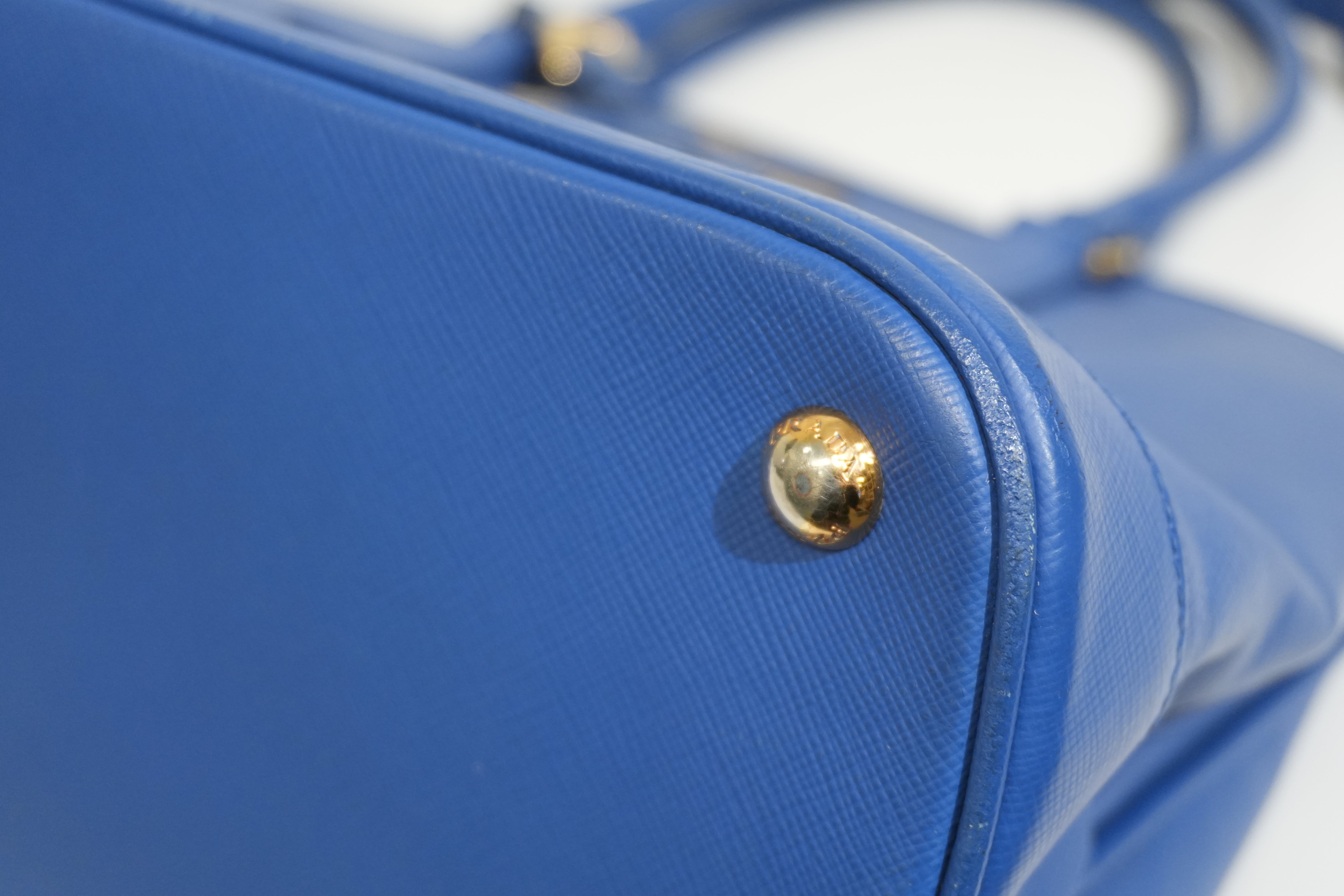 Pre-owned Prada Saffiano Two Way Shoulder Bag Blue