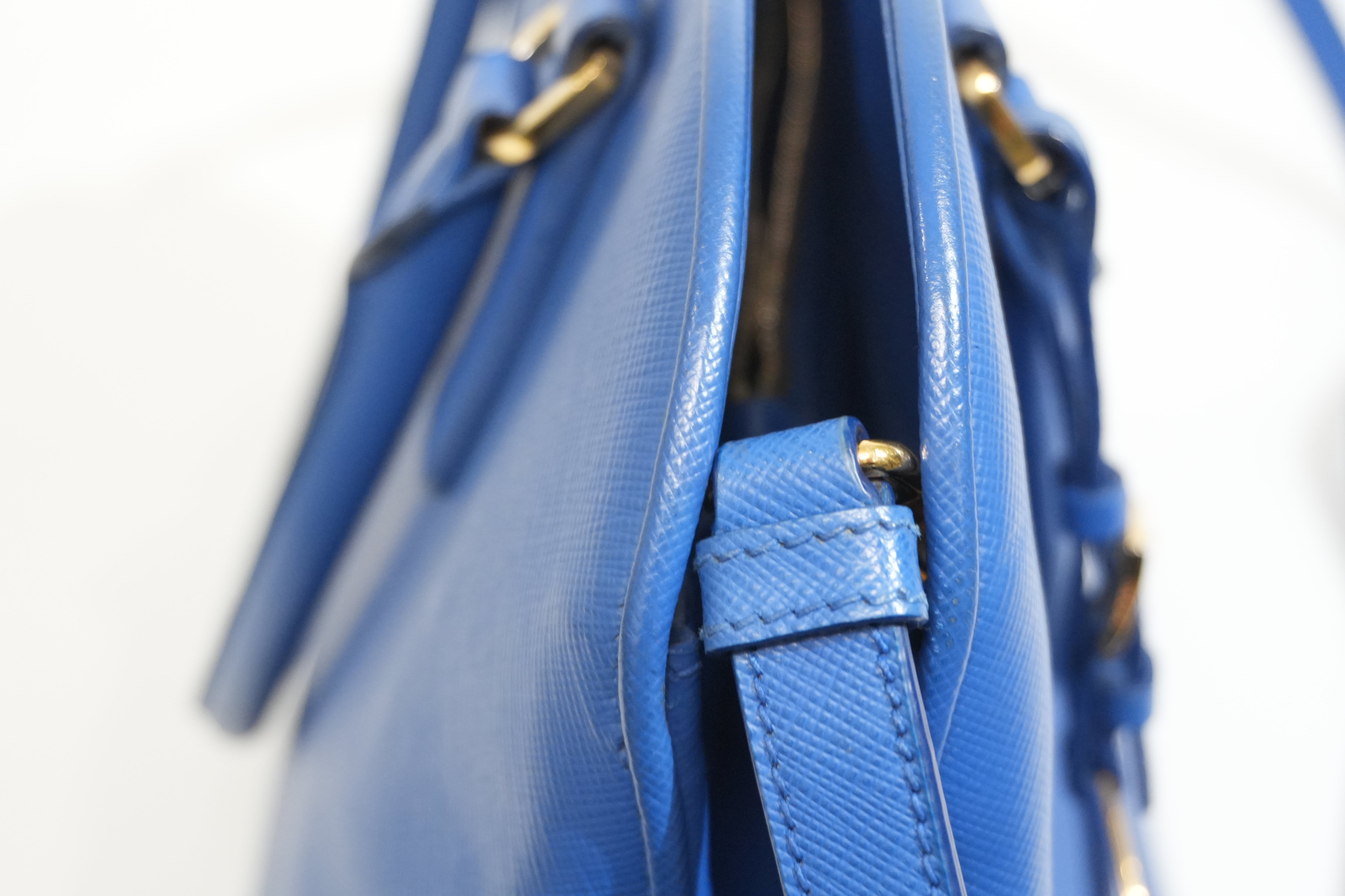 Pre-owned Prada Saffiano Two Way Shoulder Bag Blue