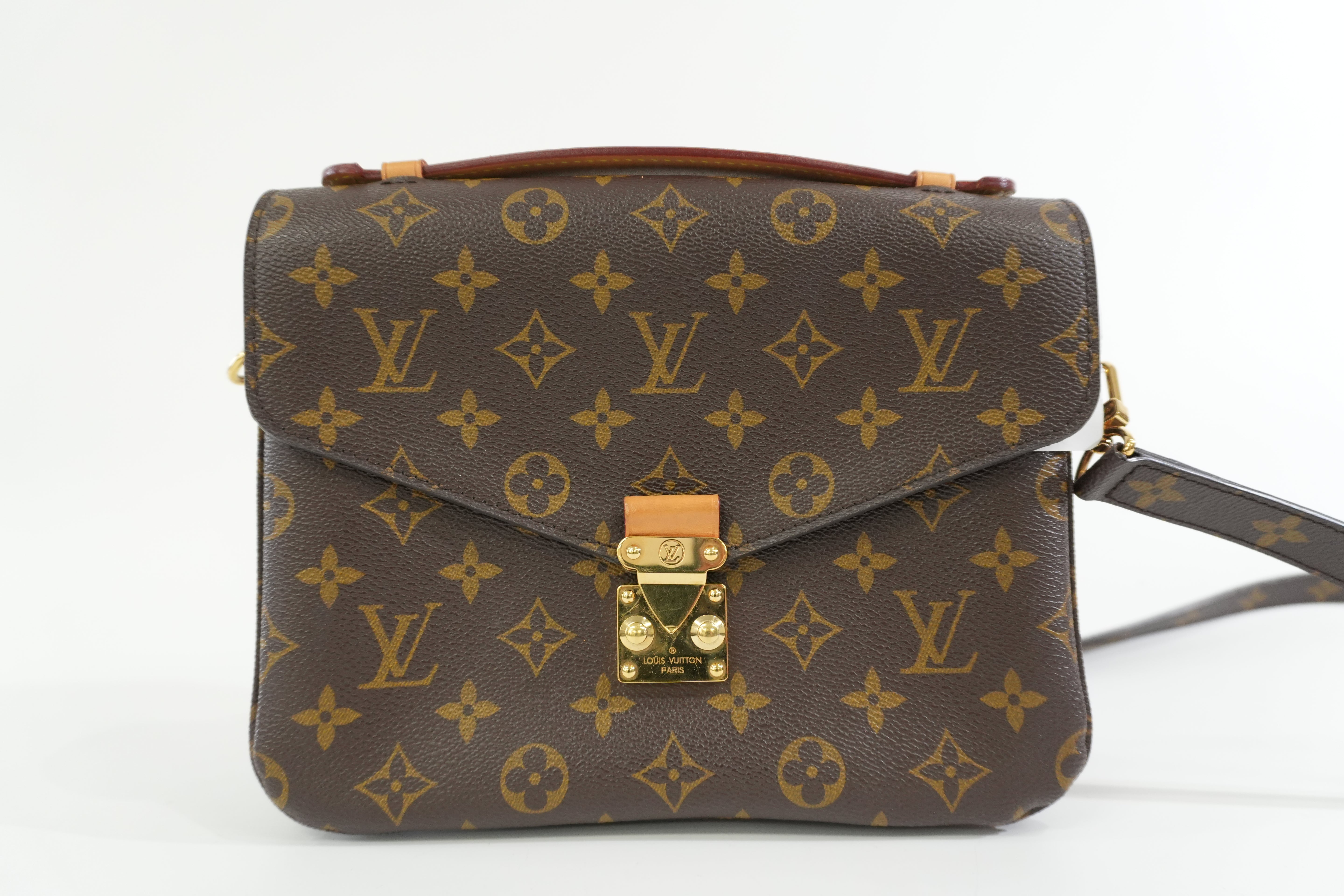 Pre-owned Louis Vuitton Monogram Metis Shoulder Bag