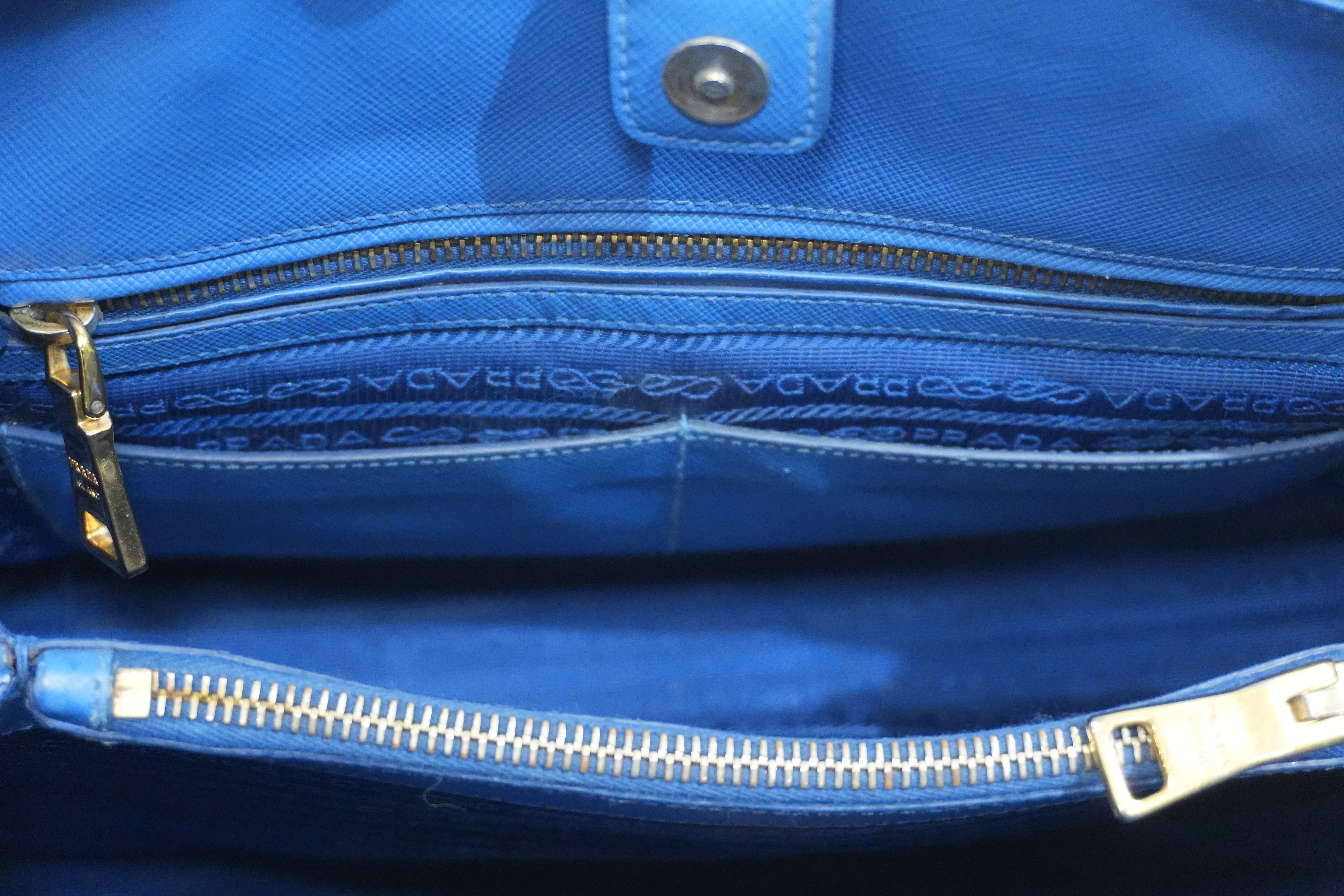 Pre-owned Prada Saffiano Two Way Shoulder Bag Blue