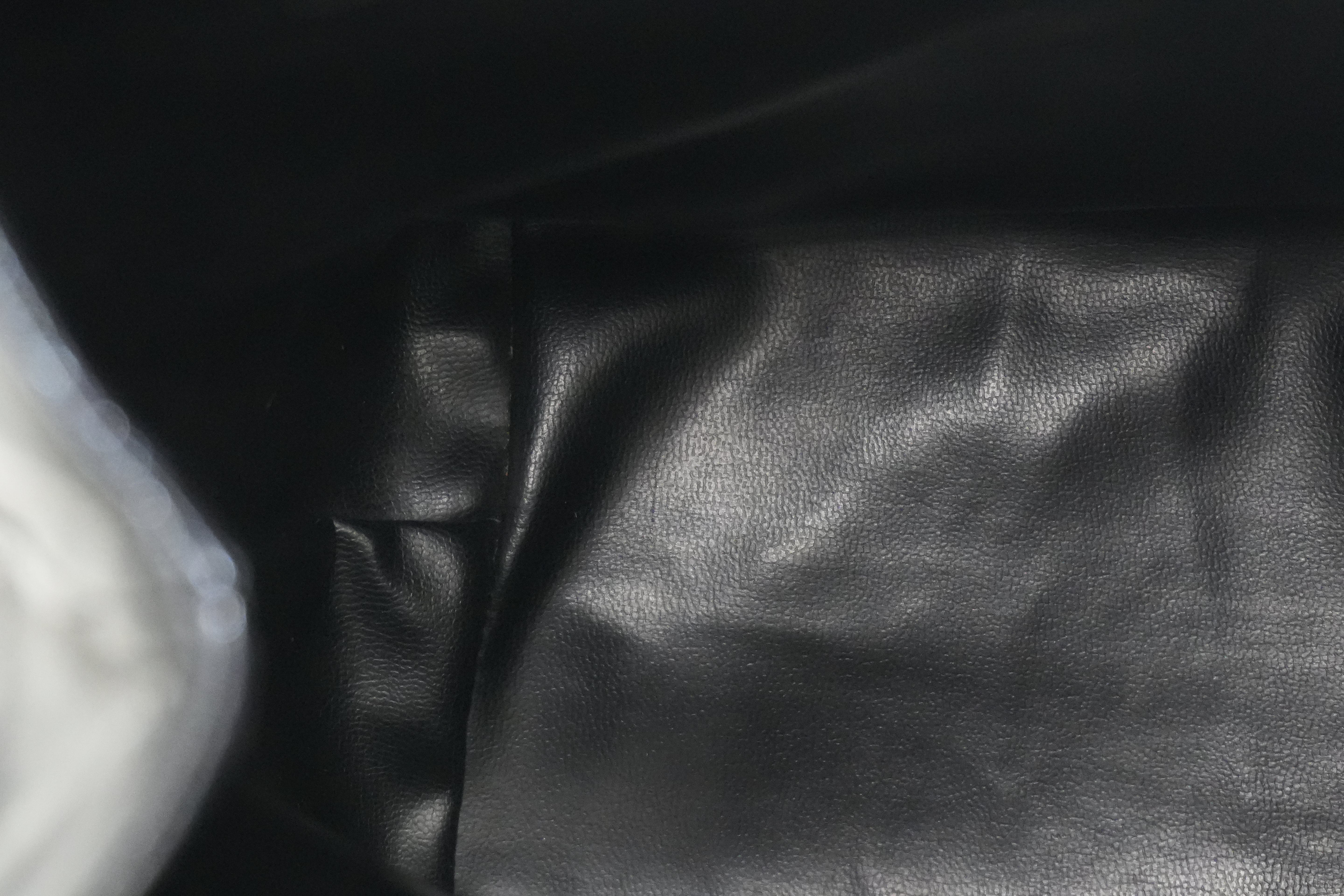 Pre-owned Chanel Bucket Shoulder Bag Black