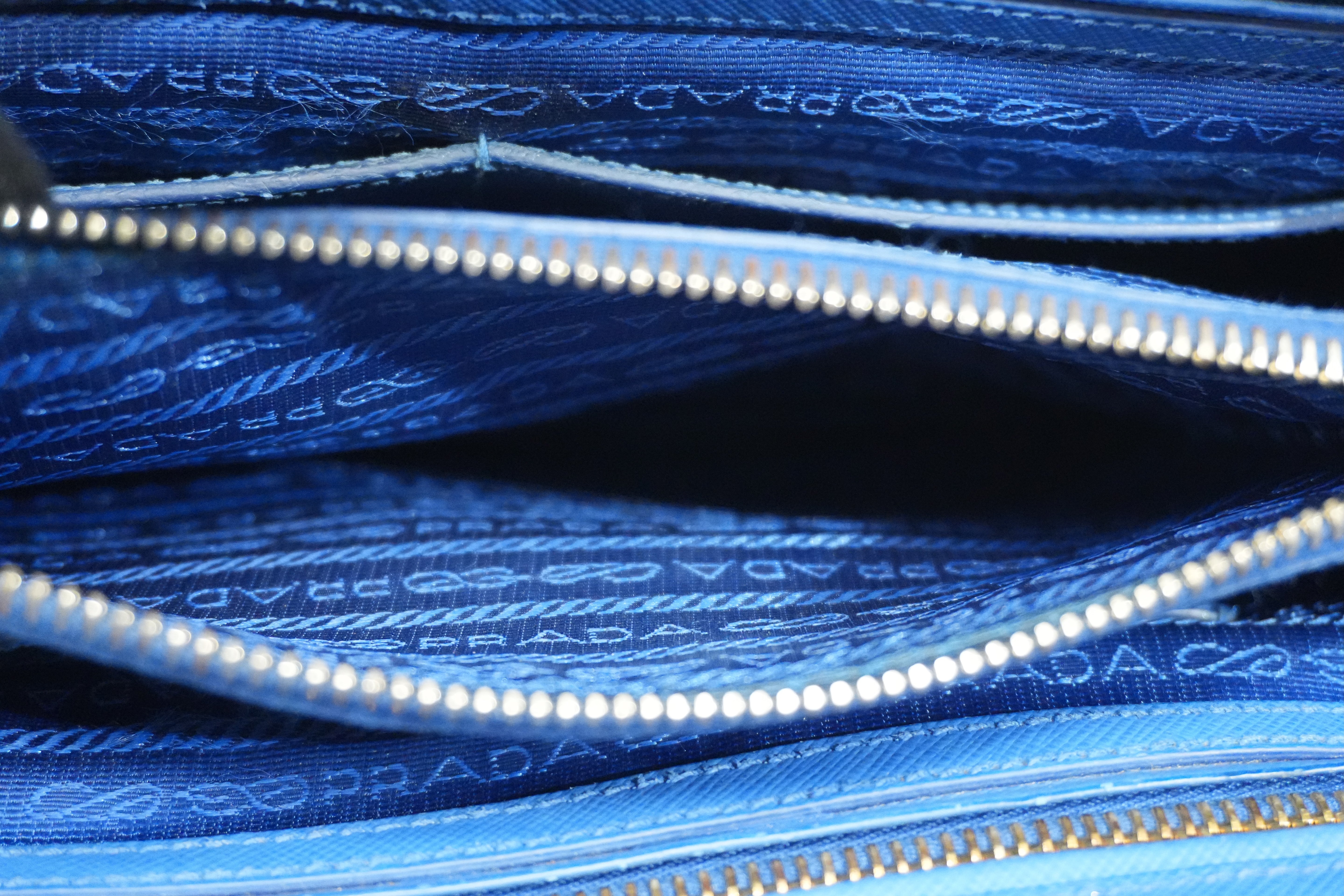 Pre-owned Prada Saffiano Two Way Shoulder Bag Blue