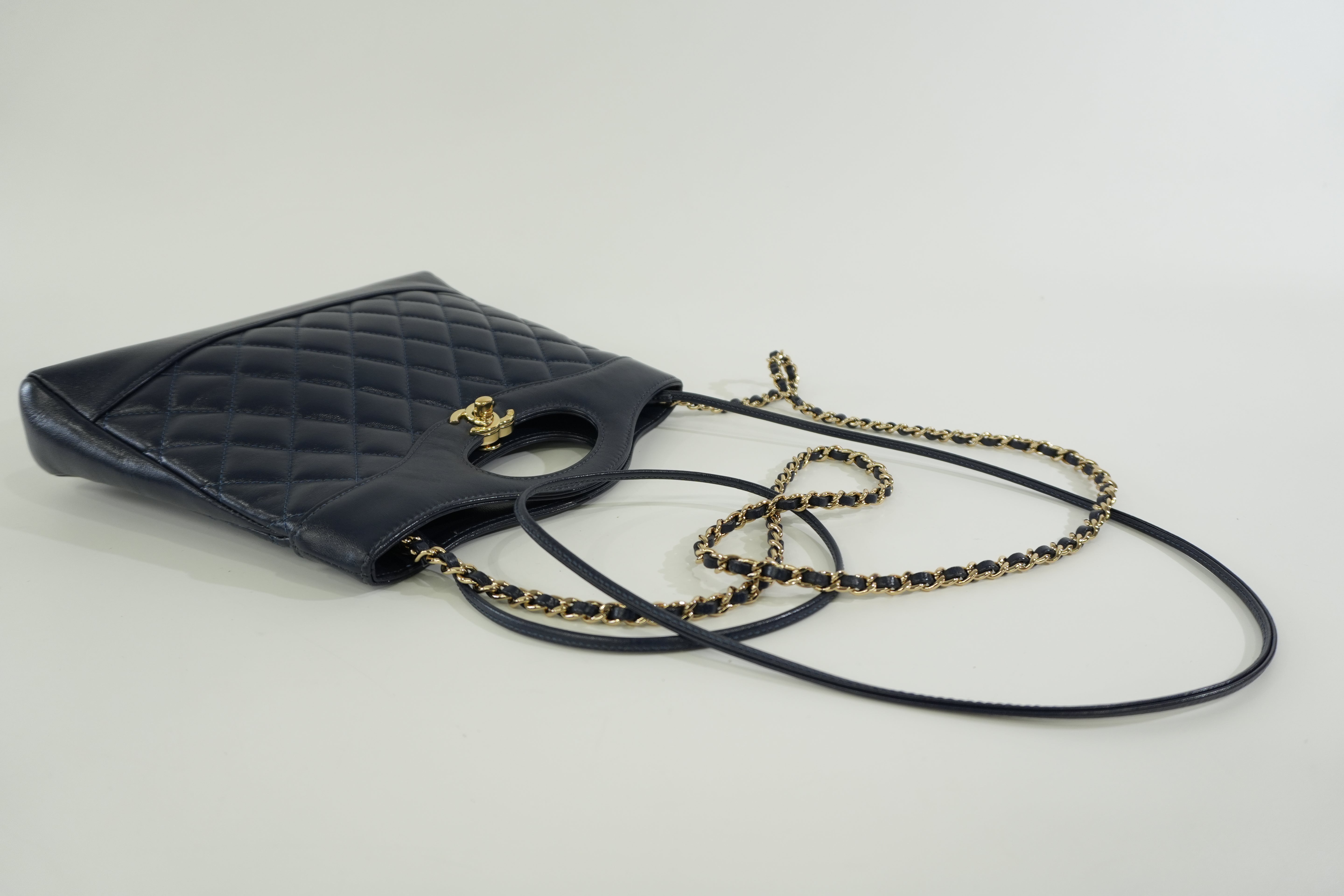 Pre-owned Chanel 31 Mini Shopping Shoulder Bag Blue