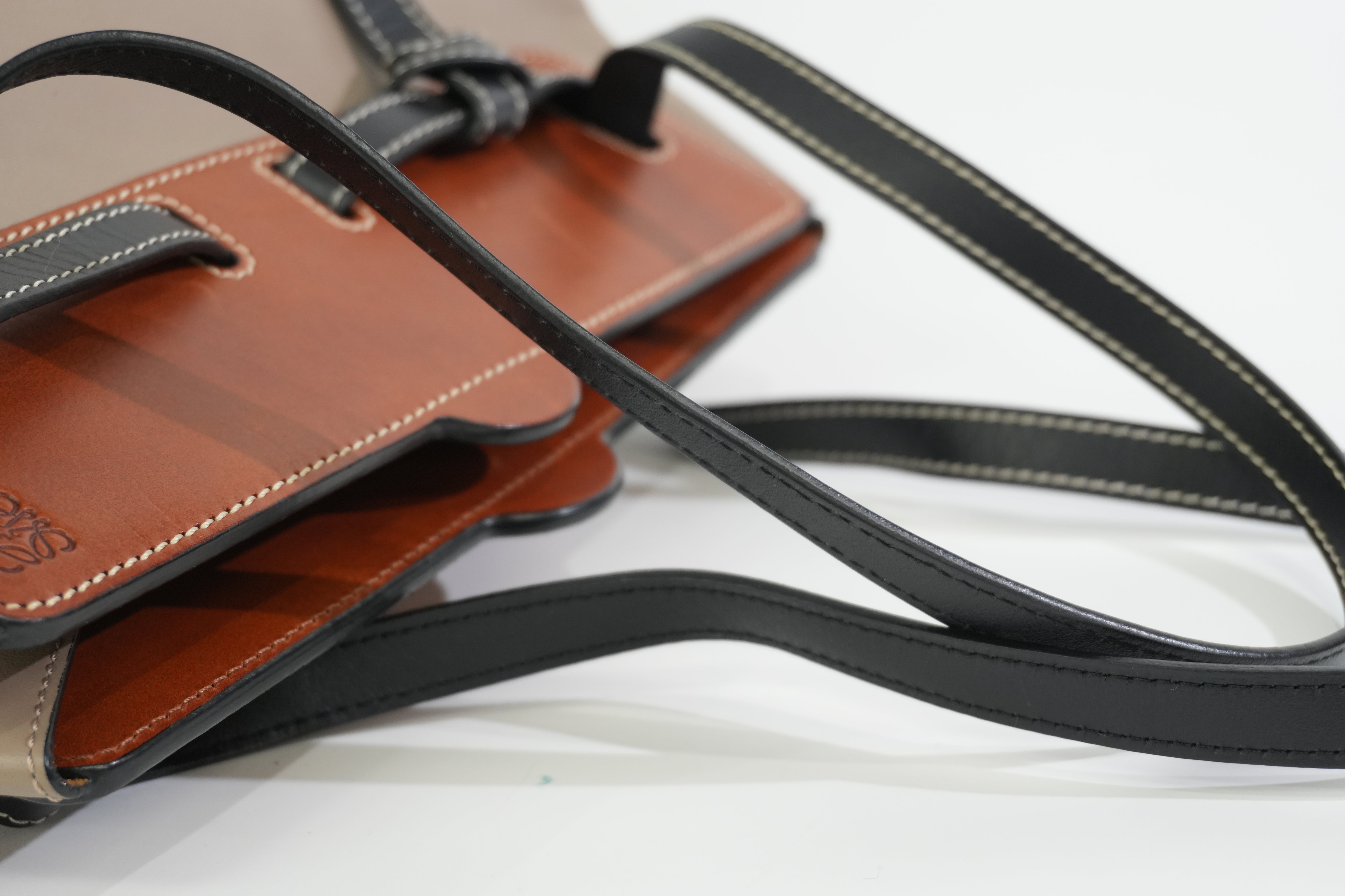 Pre-owned Loewe Lazo Tote Bag Brown