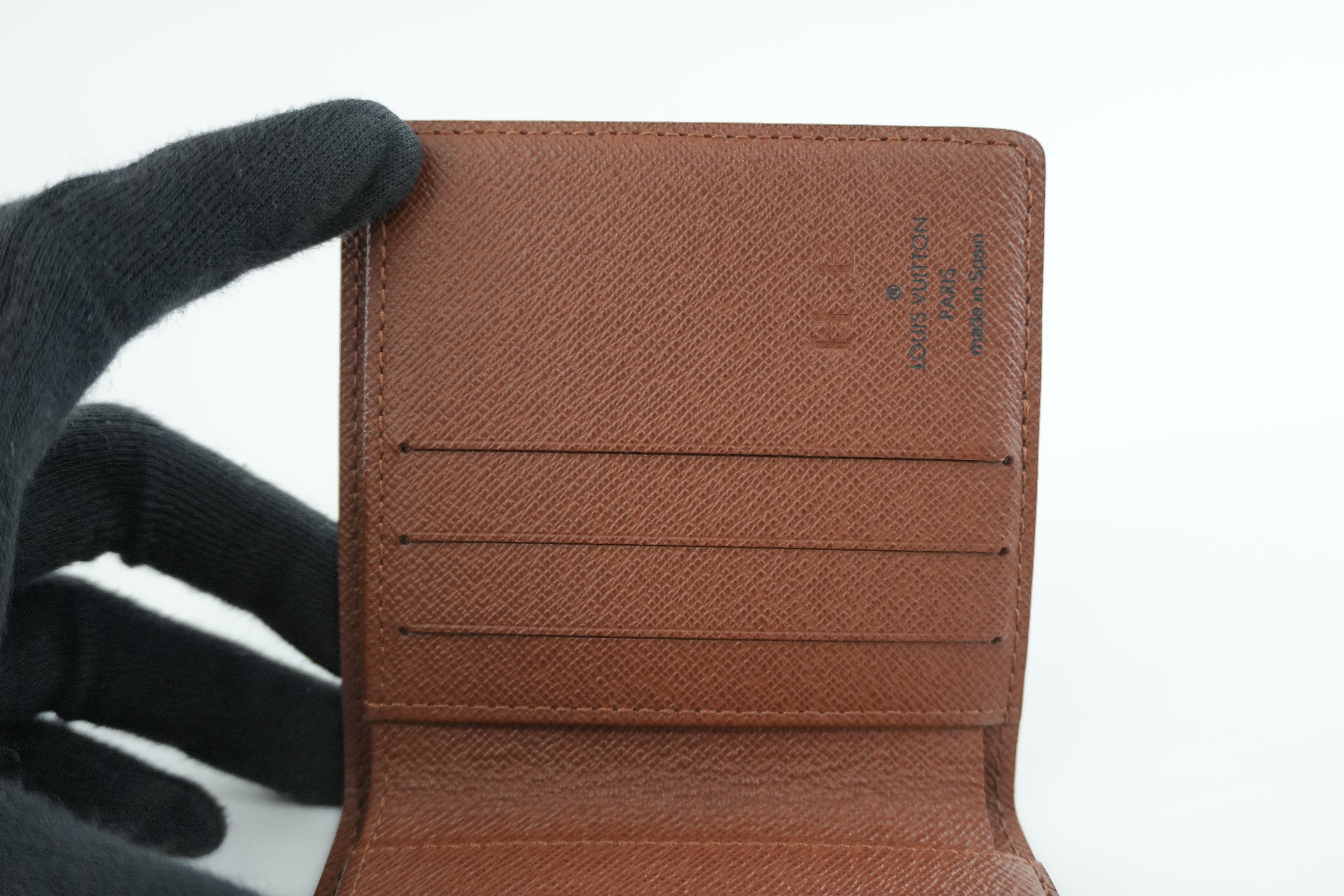 Louis Vuitton Monogram Men's Compact Wallet Used