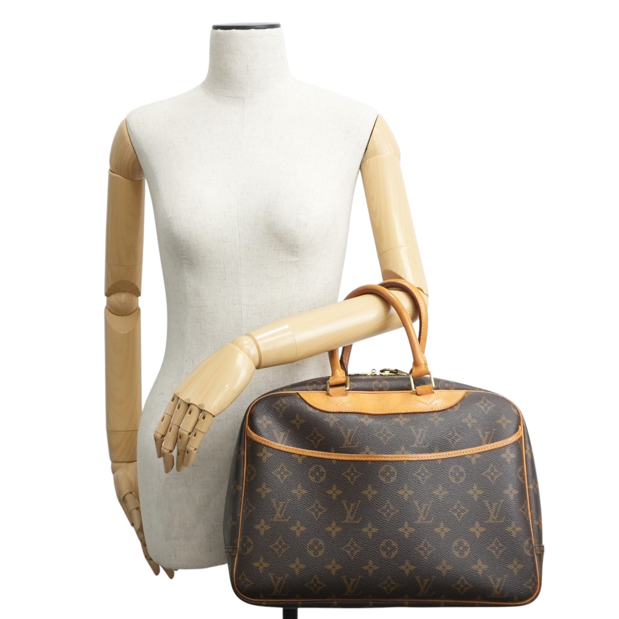Louis Vuitton Monogram Deauville Handbag Used
