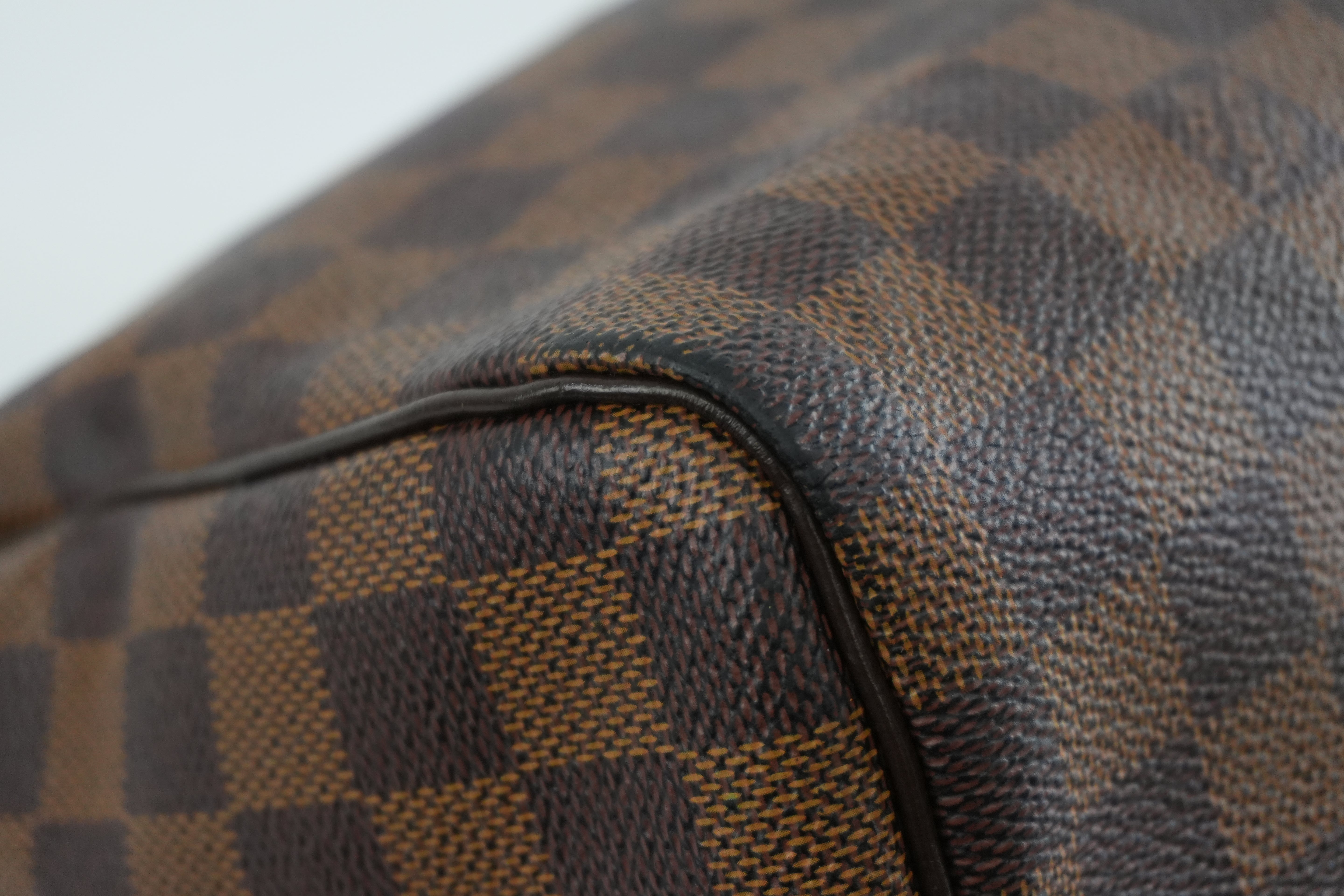 Louis Vuitton Damier Ebene Speedy 30 Handbag Used