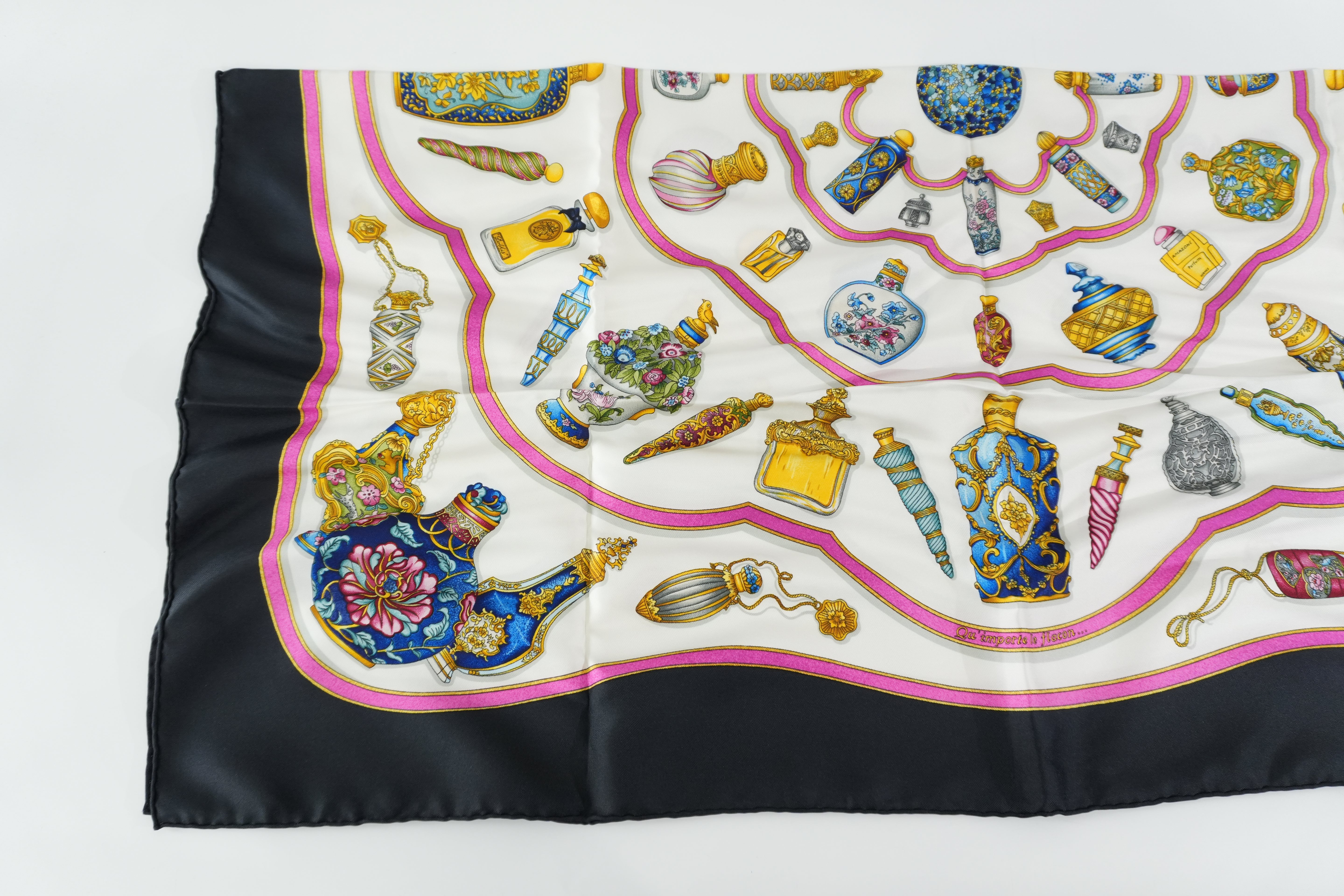 Pre-owned Hermes Scarf Black and Pink