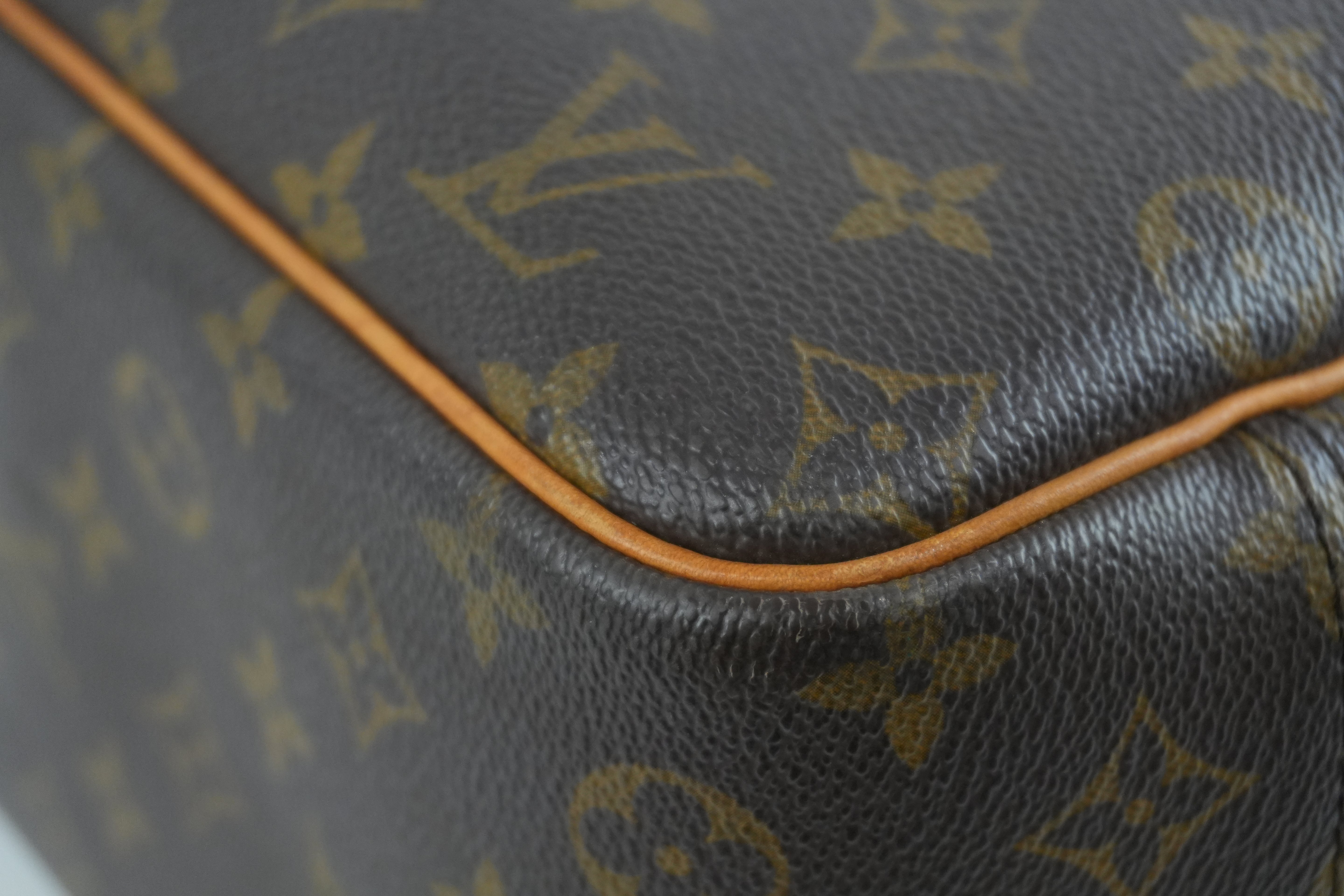 Louis Vuitton Monogram Deauville Handbag Used