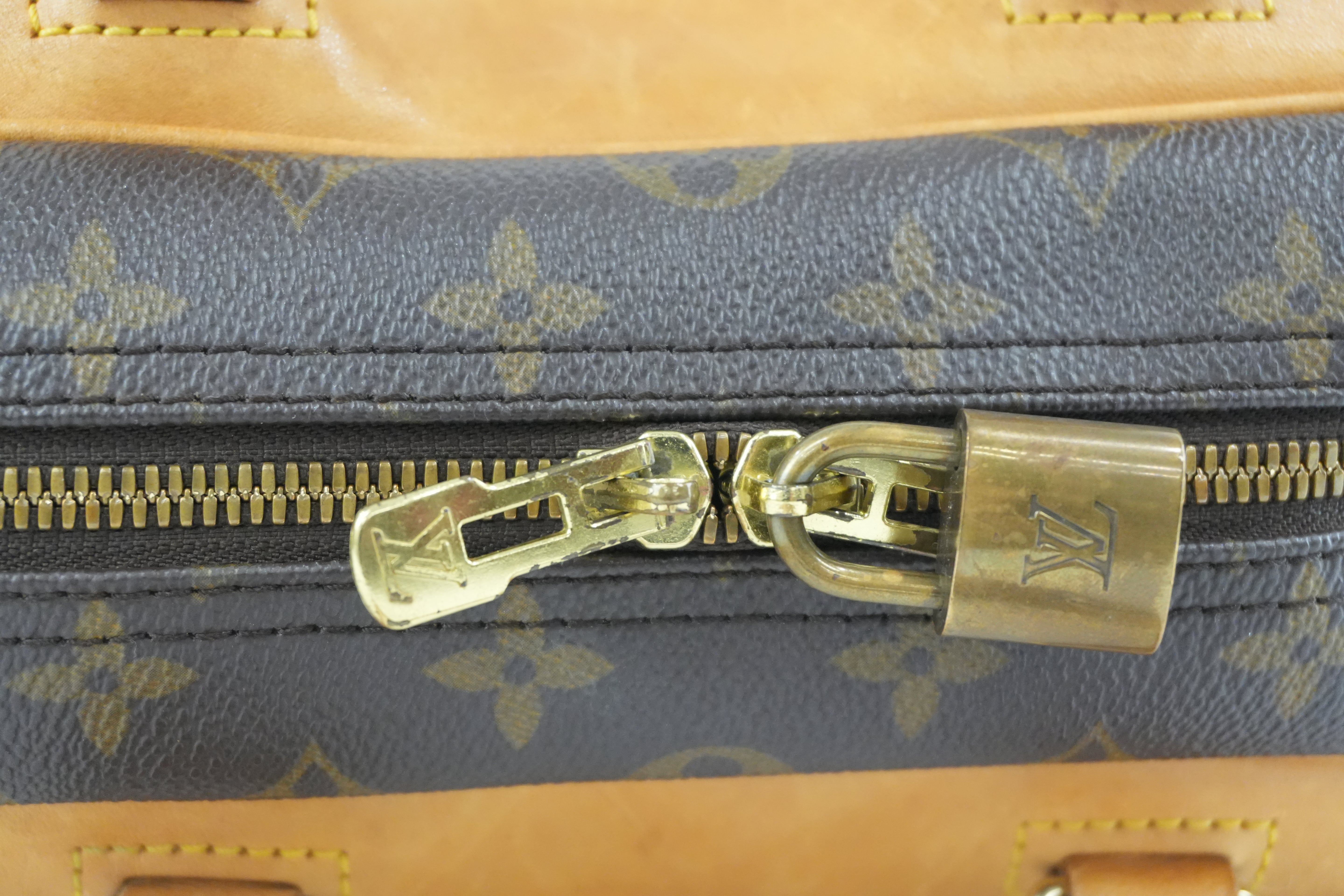 Louis Vuitton Monogram Deauville Handbag Used