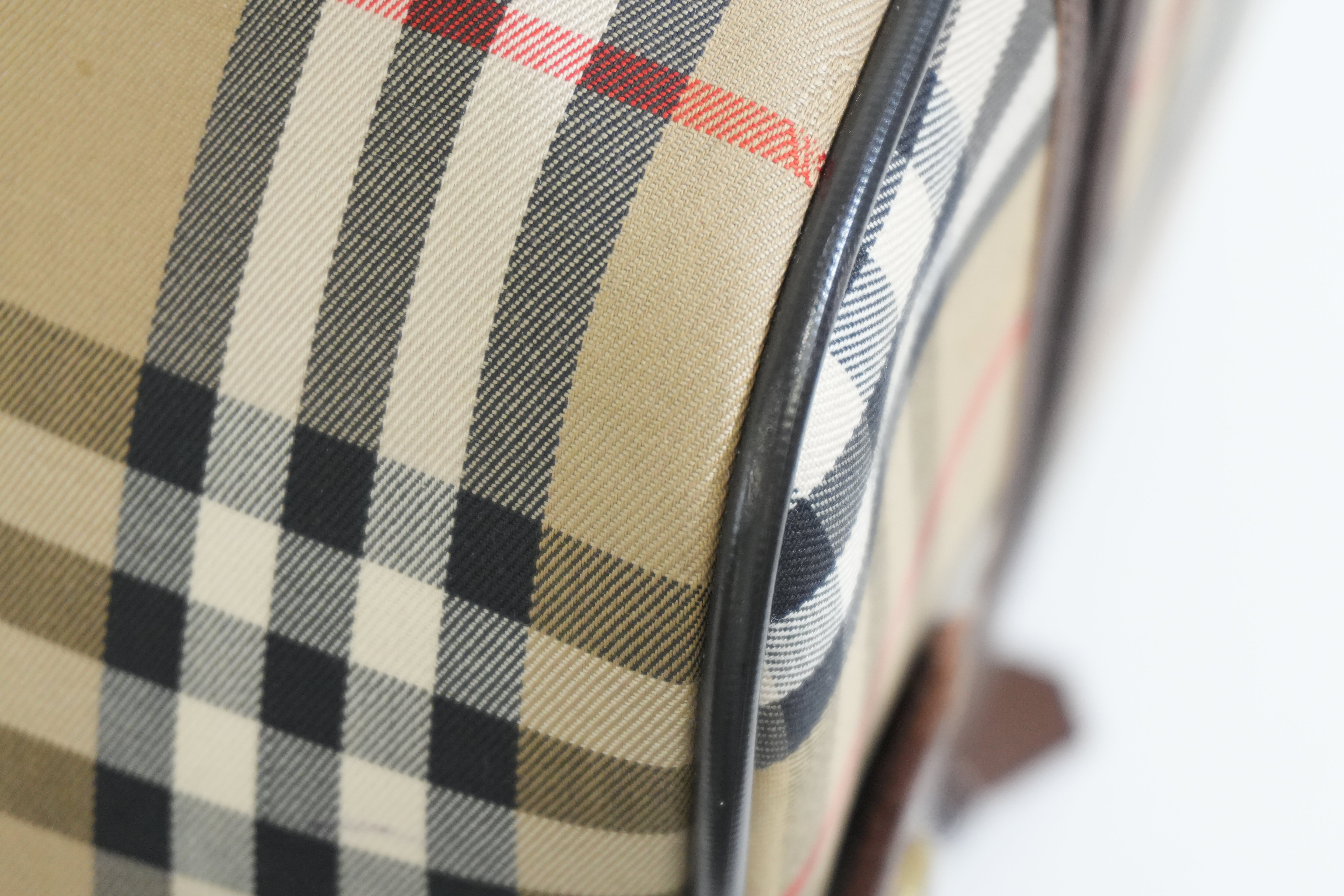Pre-owned Burberry Haymarket Check Duffle Bag Size 45 Brown