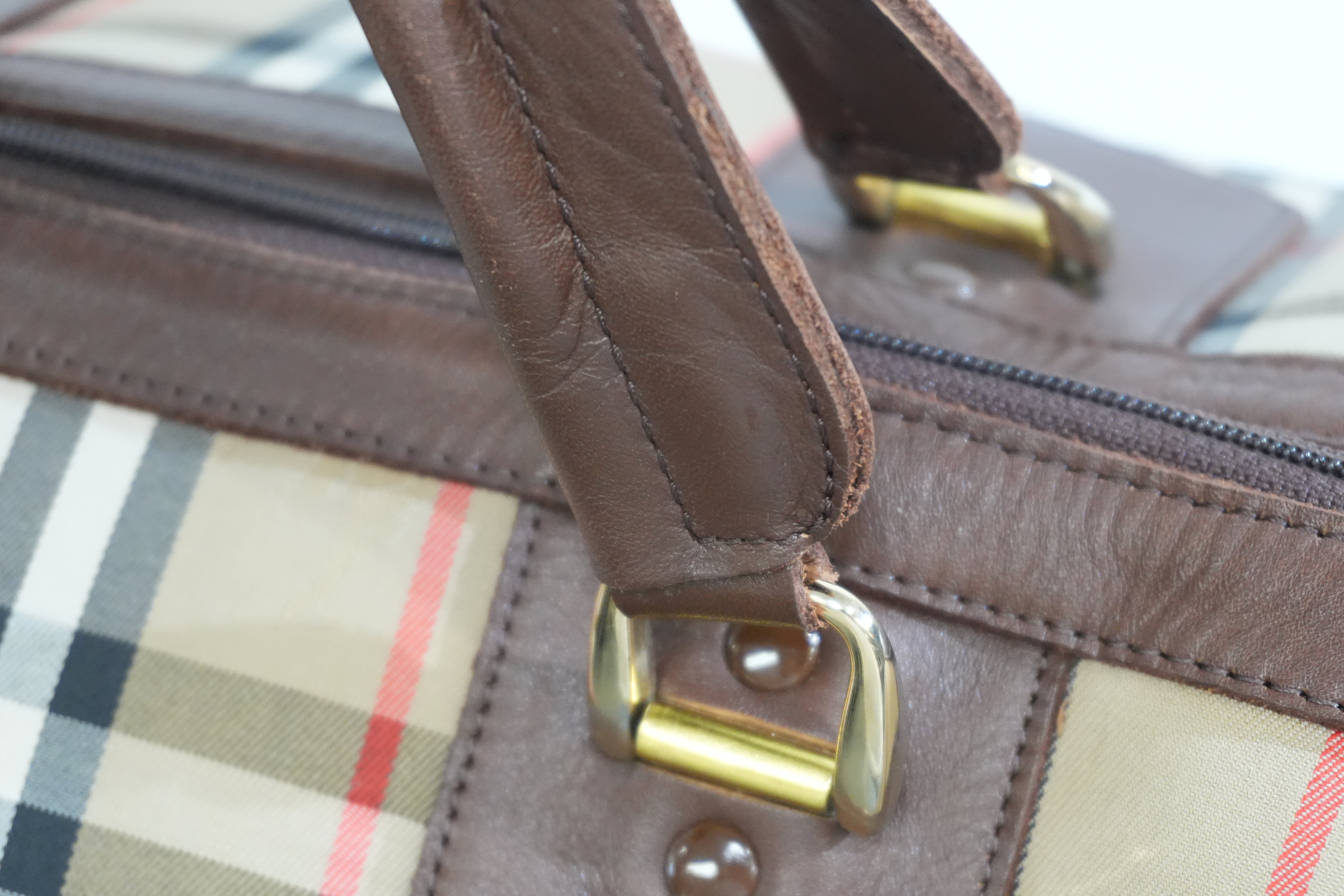 Pre-owned Burberry Haymarket Check Duffle Bag Size 45 Brown