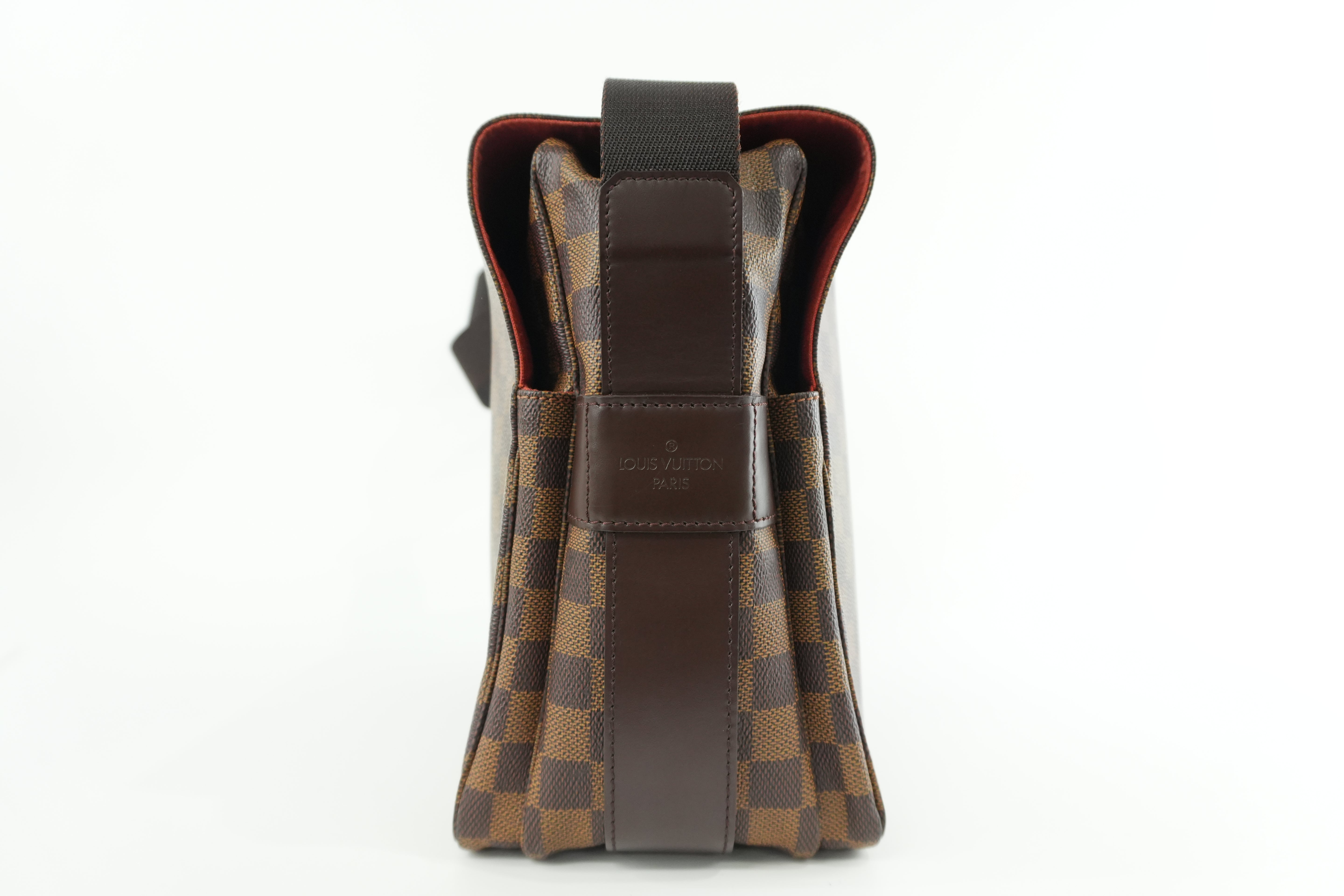 Pre-owned Louis Vuitton Damier Ebene Naviglio Messenger Bag