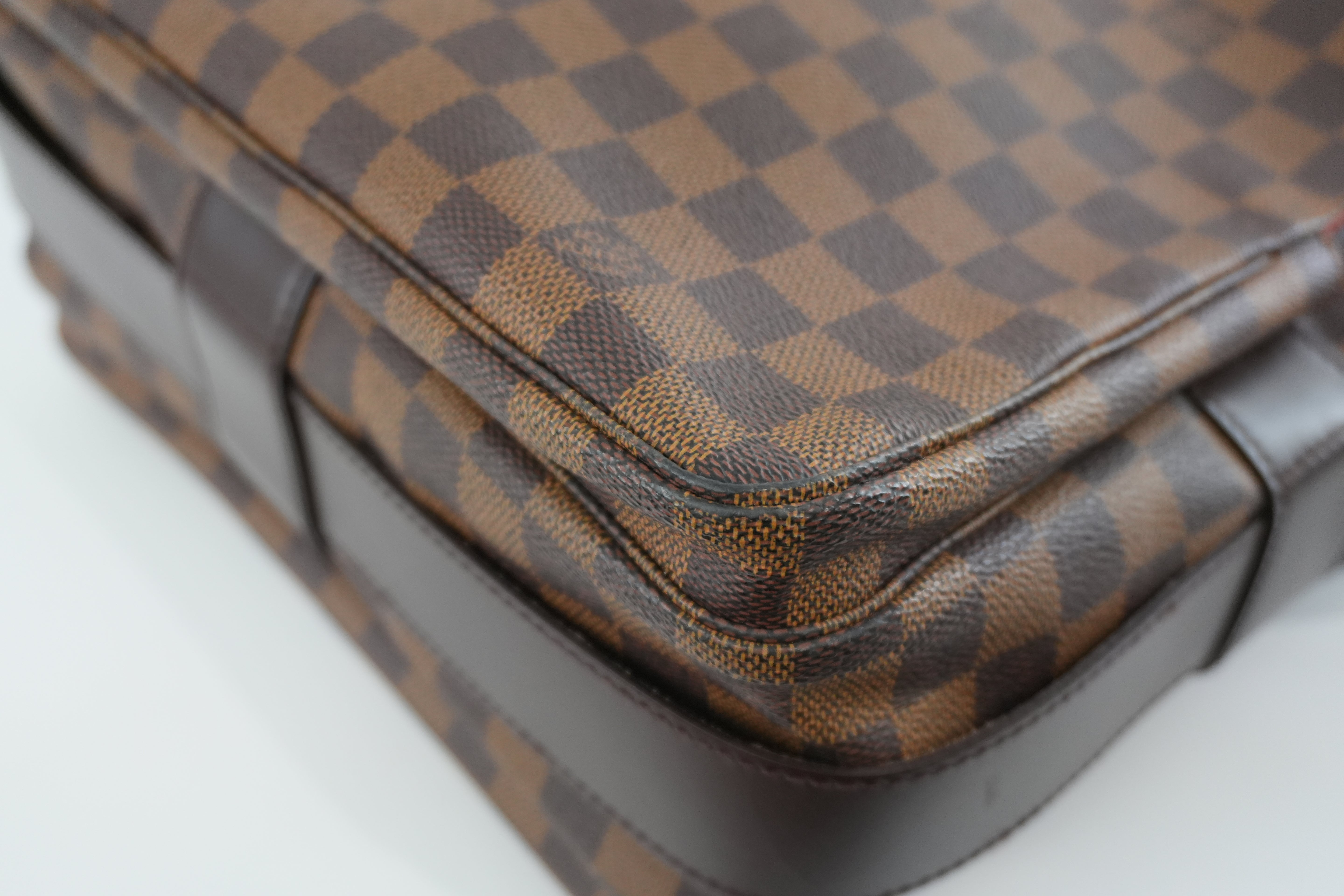 Pre-owned Louis Vuitton Damier Ebene Naviglio Messenger Bag