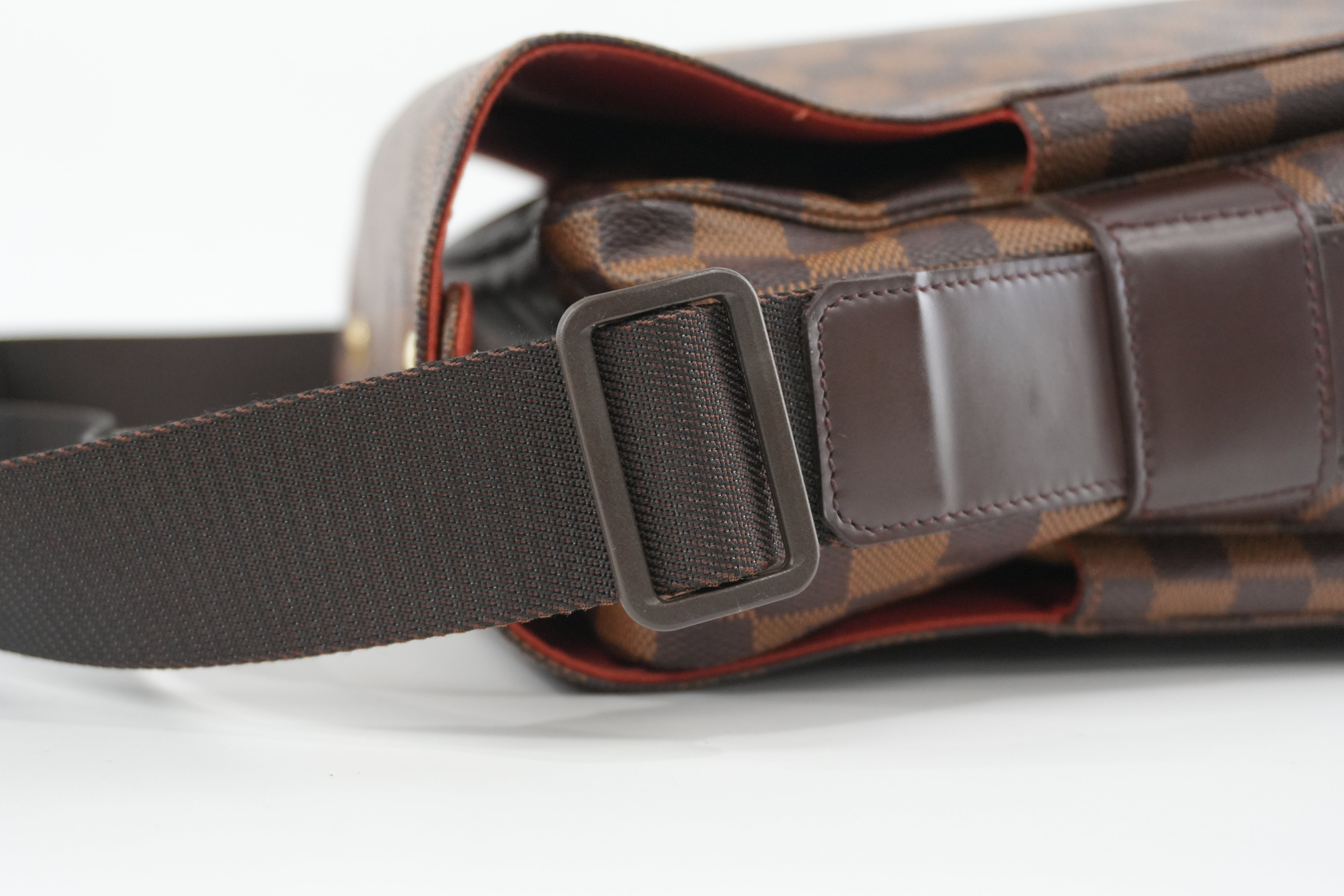 Pre-owned Louis Vuitton Damier Ebene Naviglio Messenger Bag