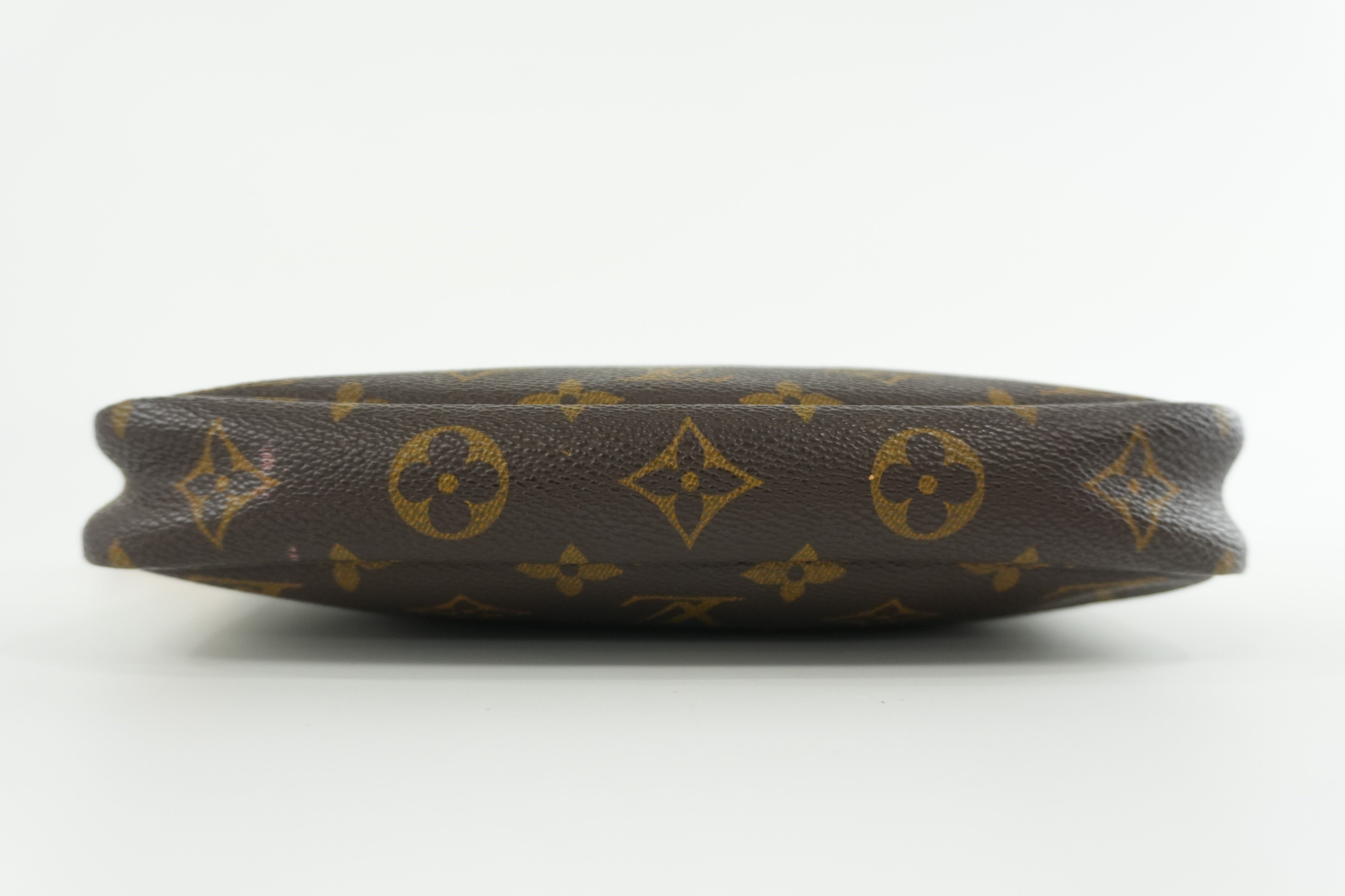 Louis Vuitton Monogram Pochette Accessories Used