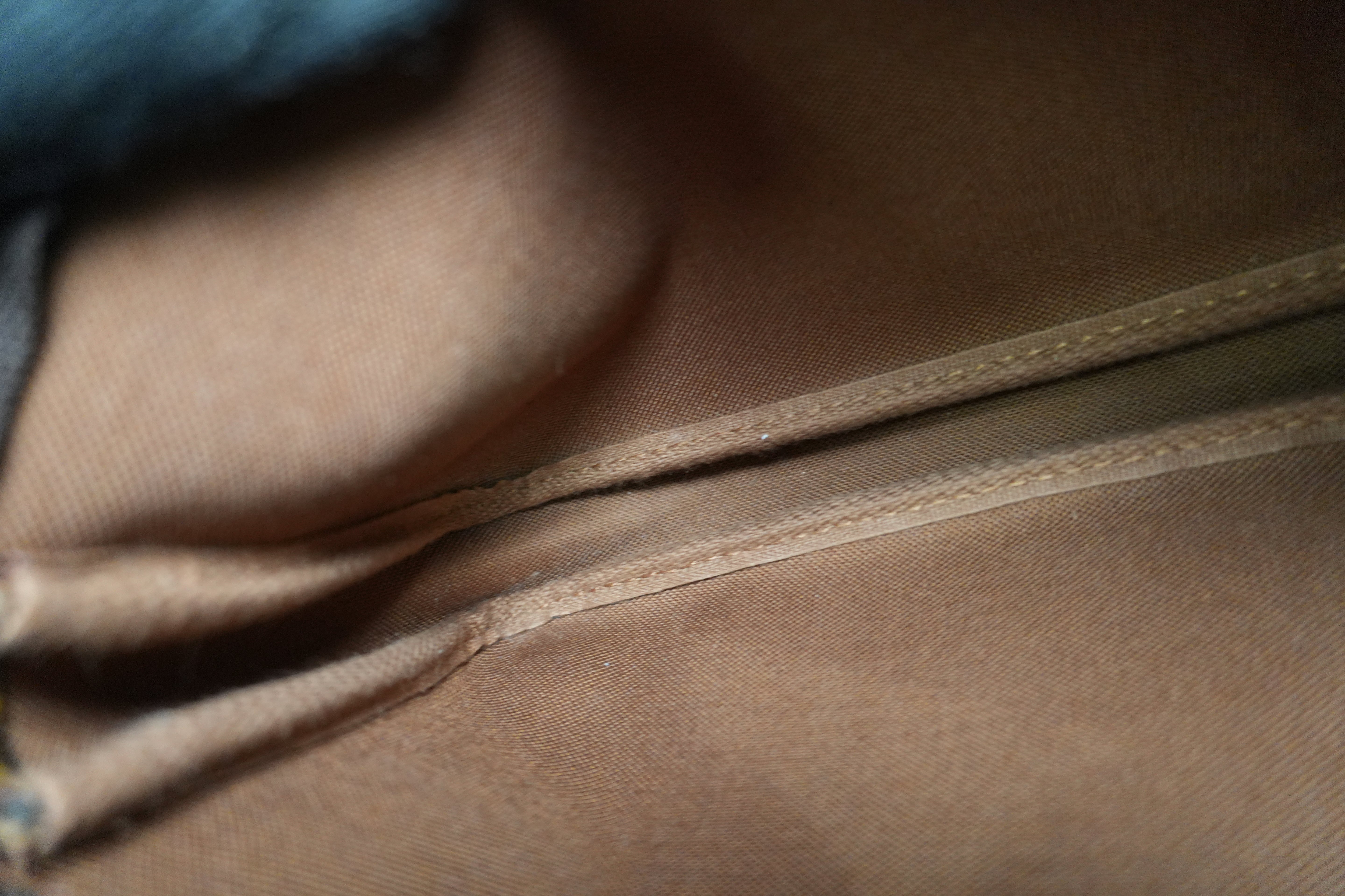 Louis Vuitton Monogram Pochette Accessories Used