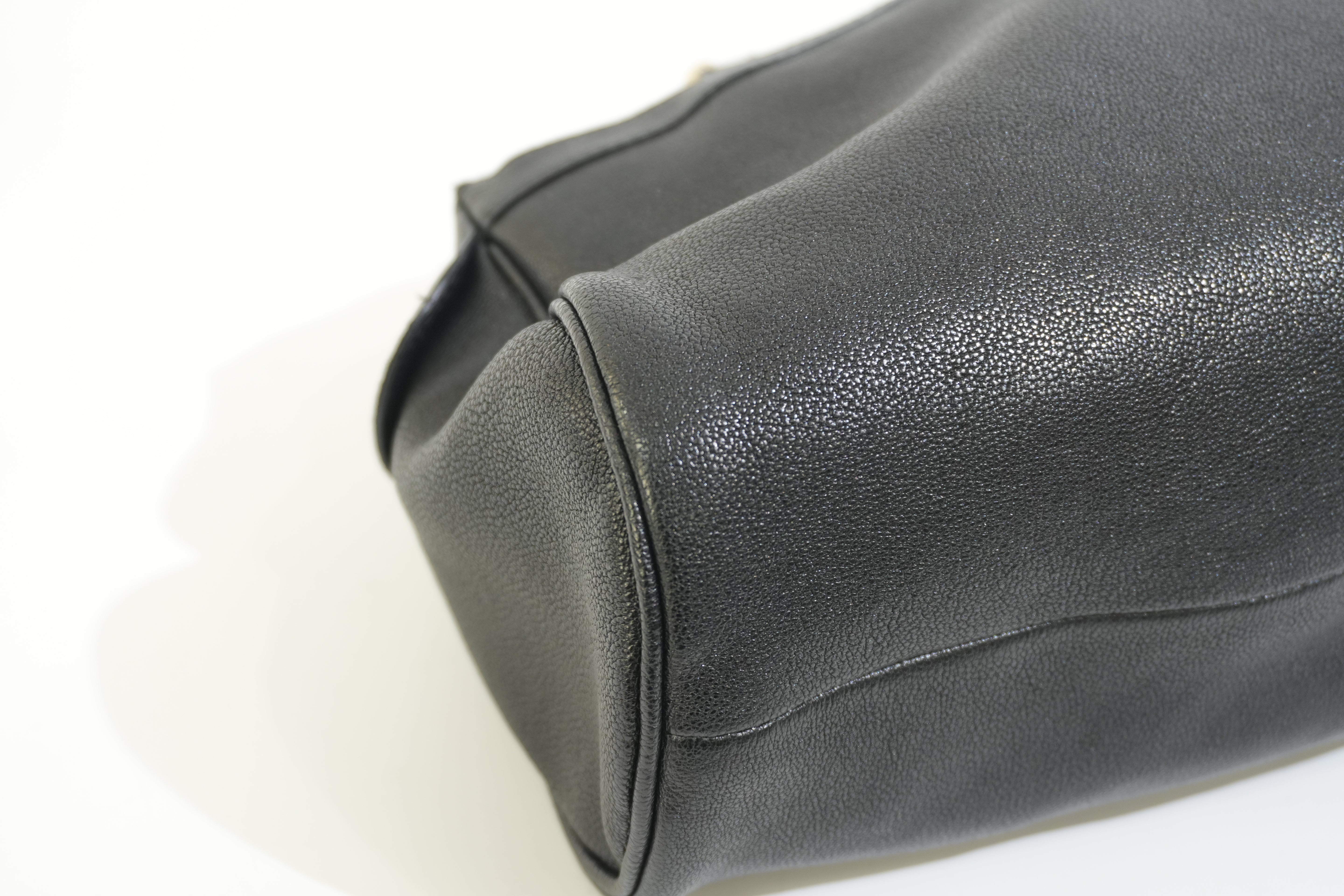 Pre-owned Bvlgari Leather Tote Bag Black