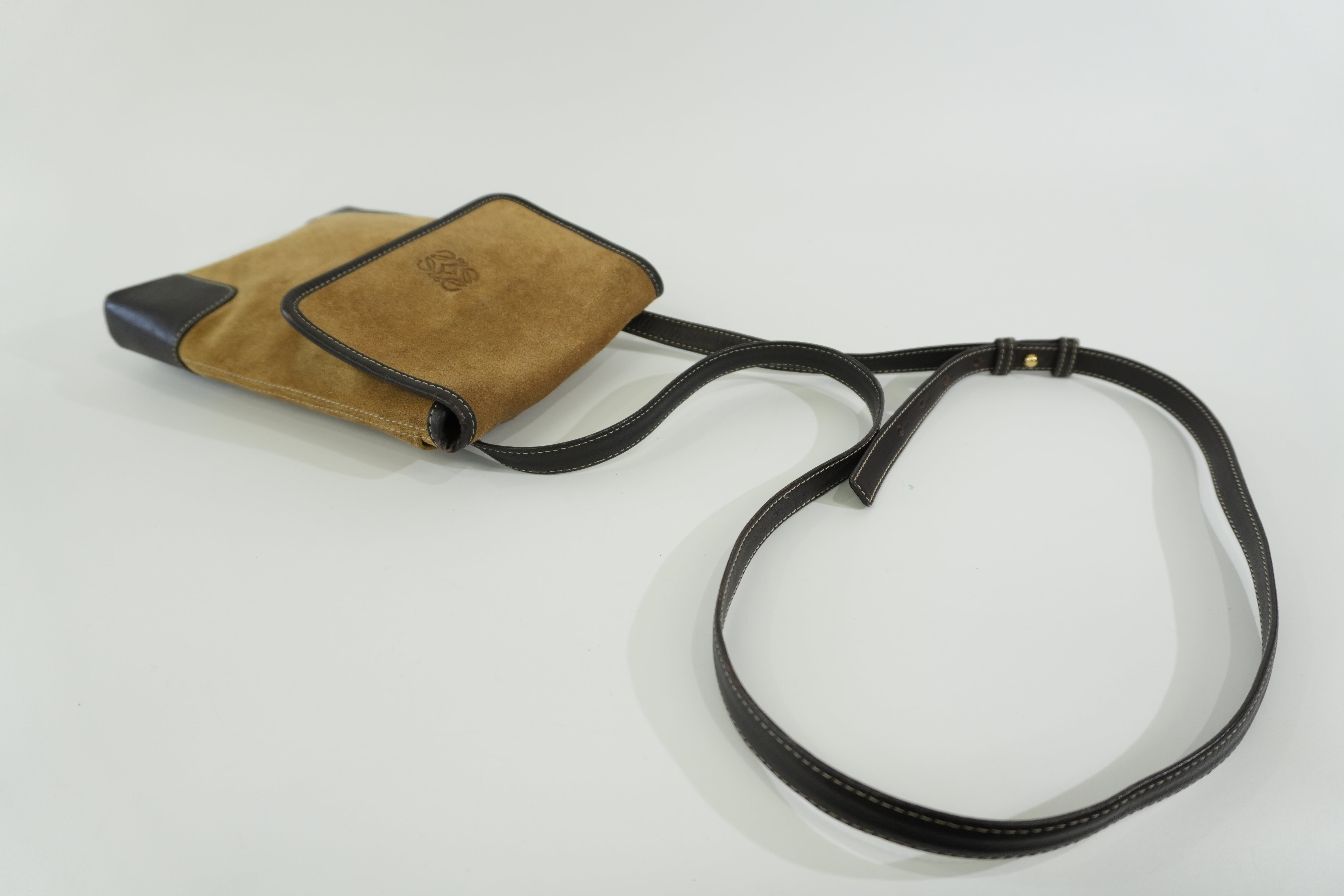 Pre-owned Loewe Suede Leather Shoulder Bag Brown