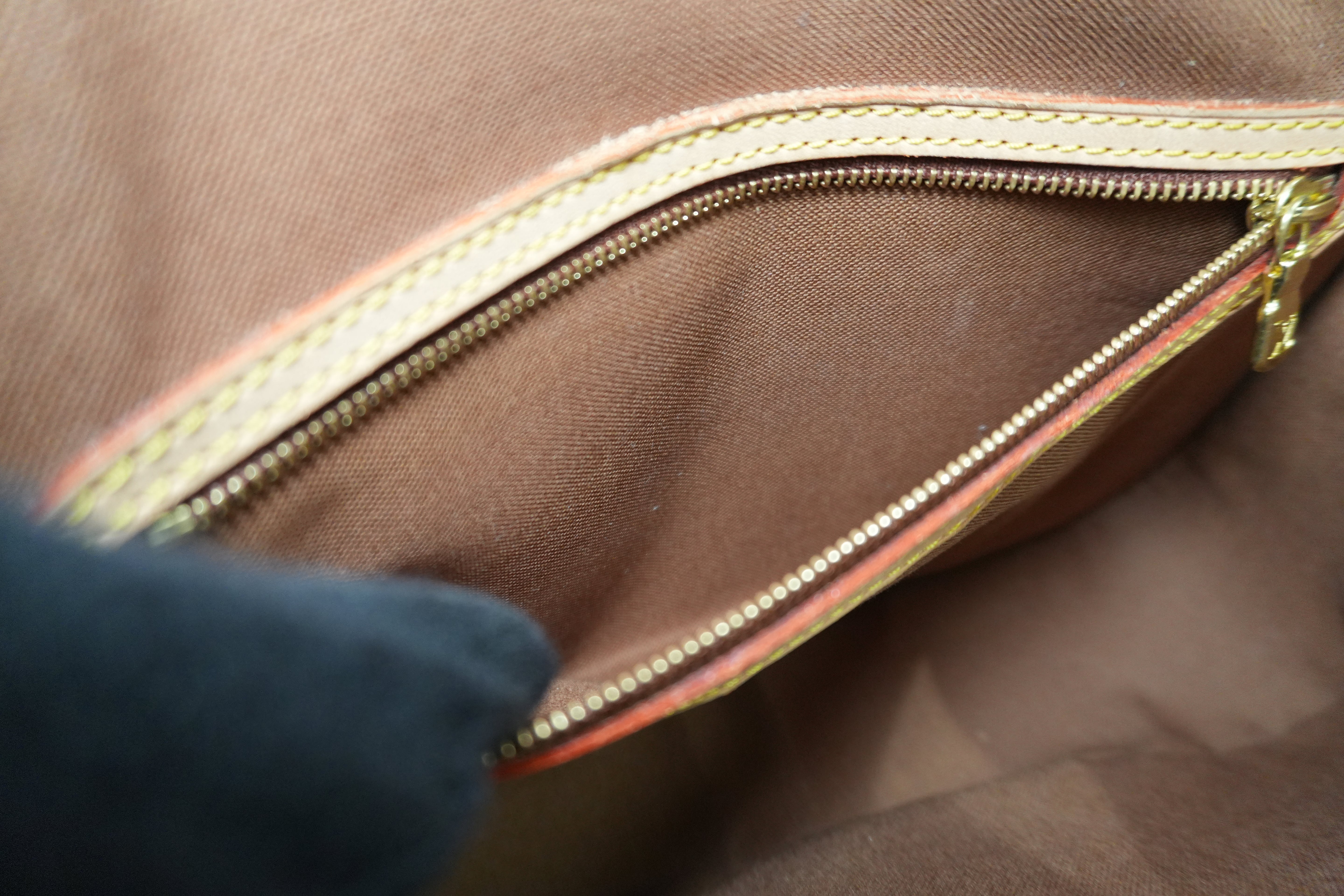 Louis Vuitton Monogram Sologne Shoulder Bag Used