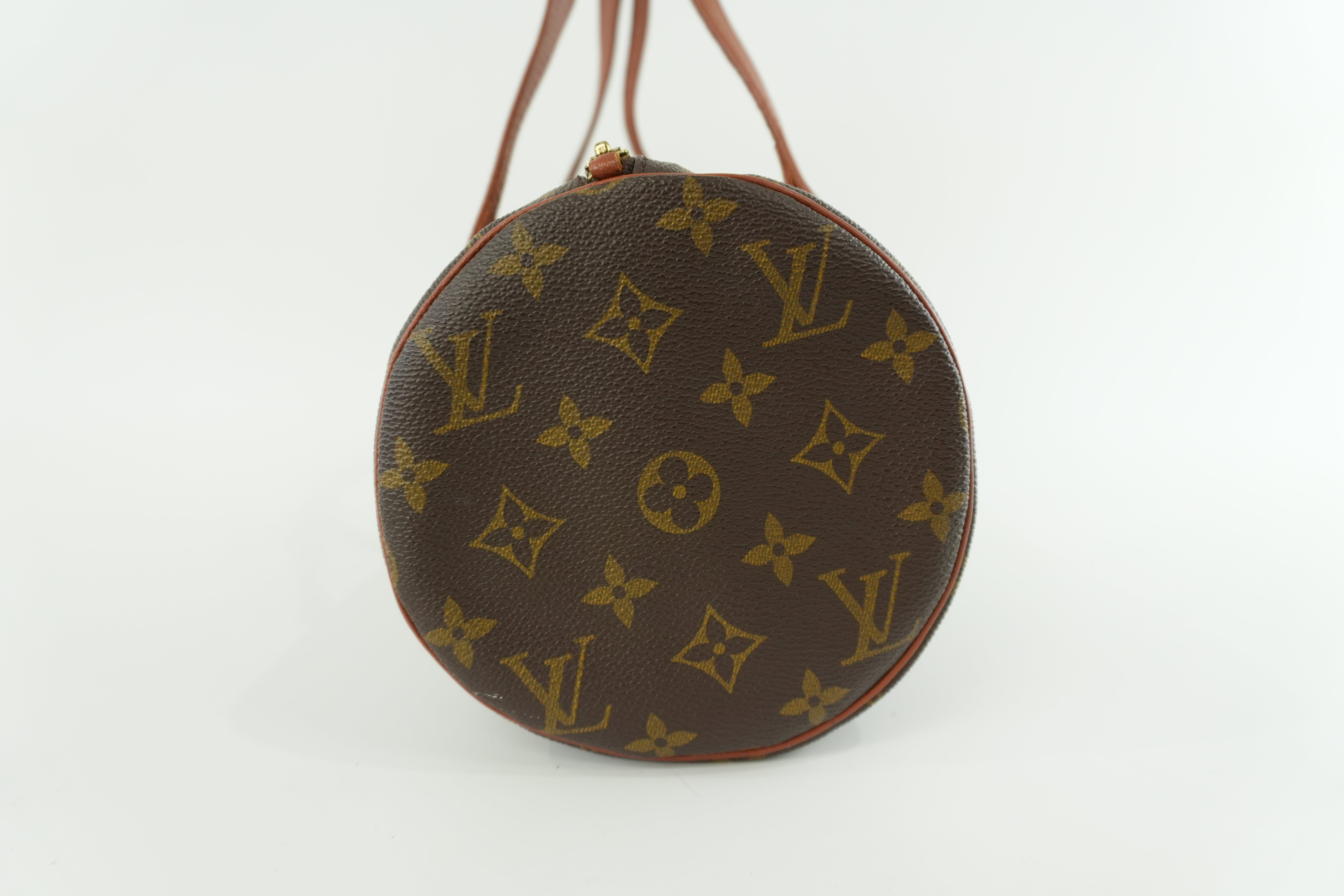 Louis Vuitton Papillon 26 Handbag Used