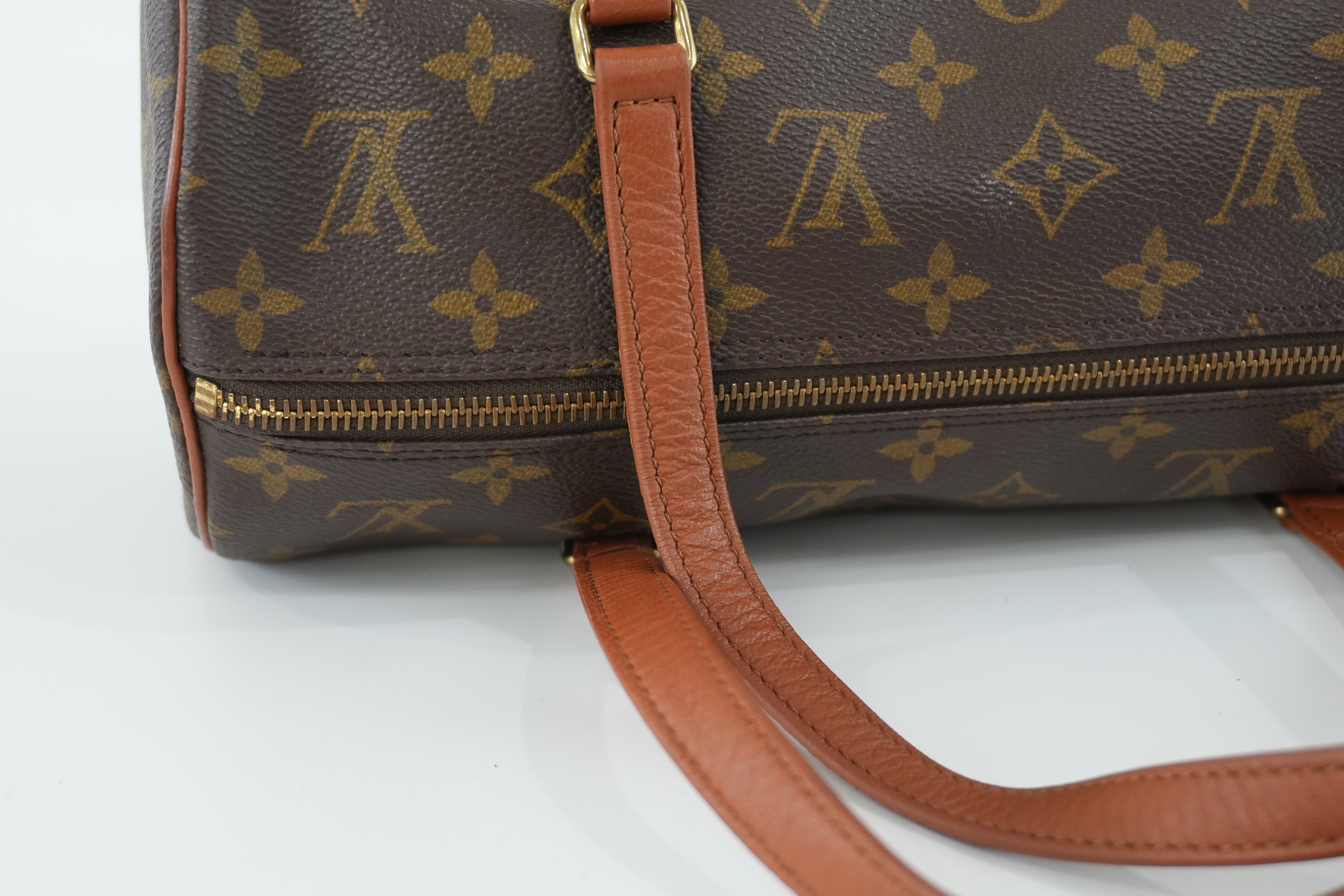 Louis Vuitton Papillon 26 Handbag Used