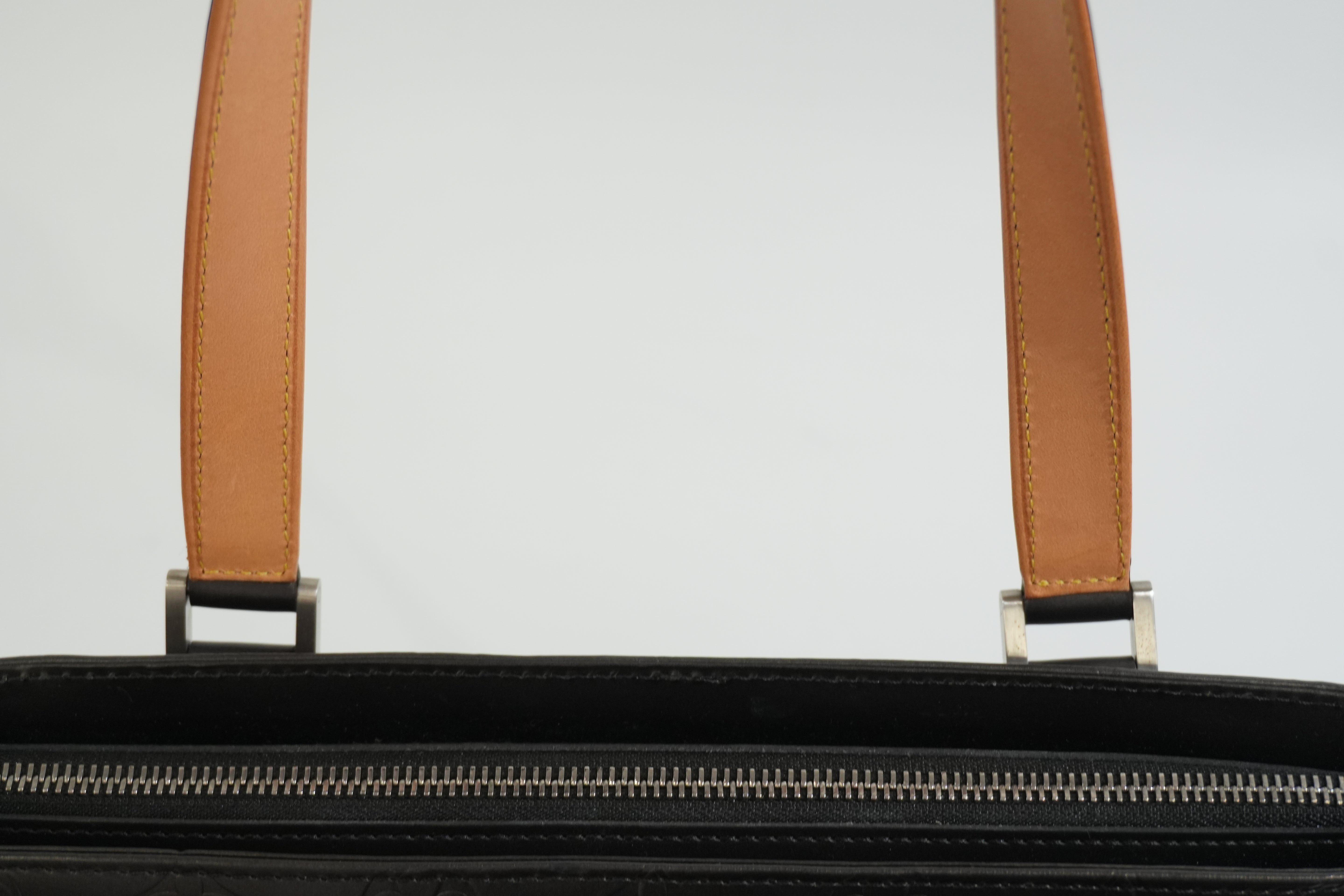 Pre-owned Louis Vuitton Stockton Handbag Gray
