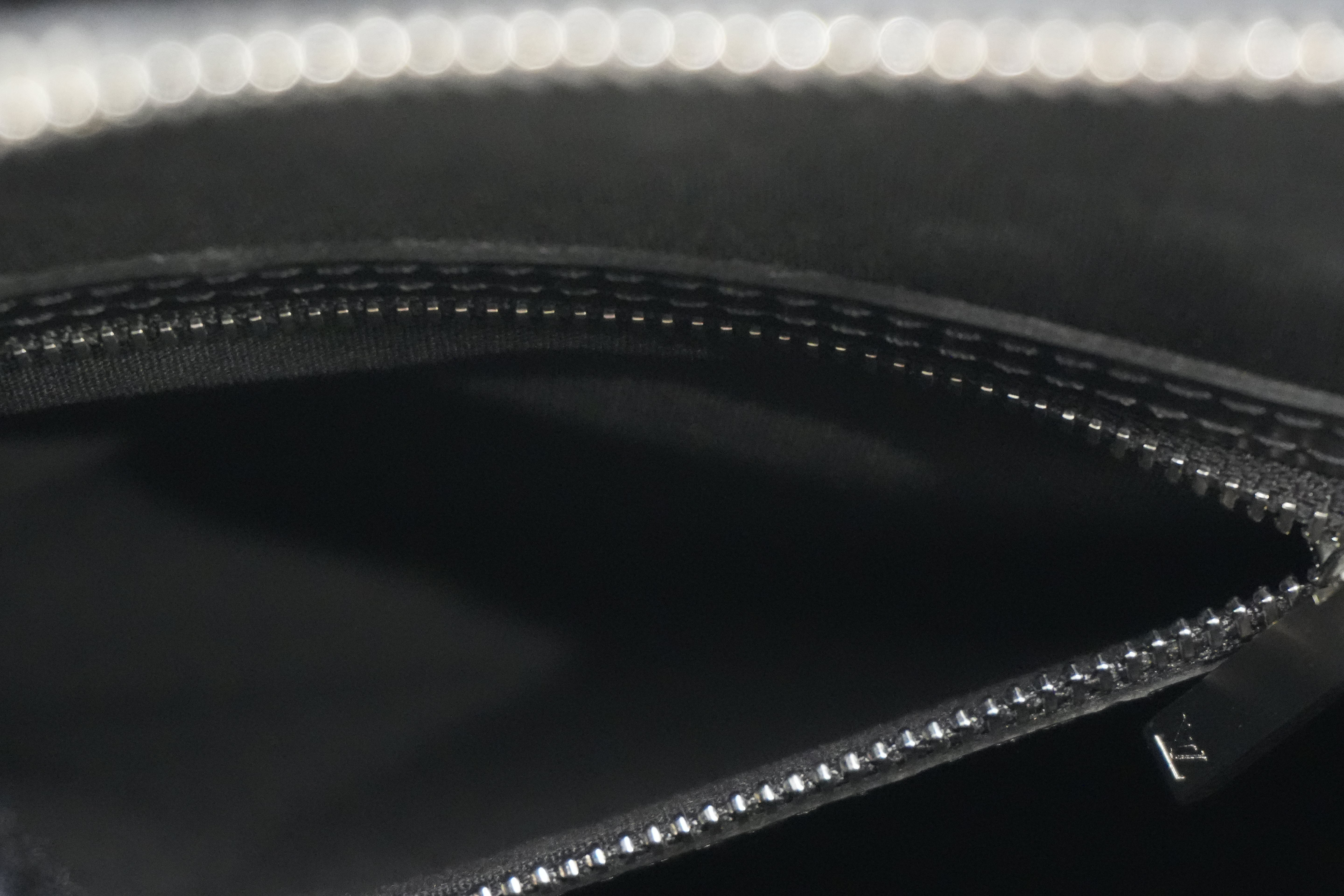 Pre-owned Louis Vuitton Stockton Handbag Gray