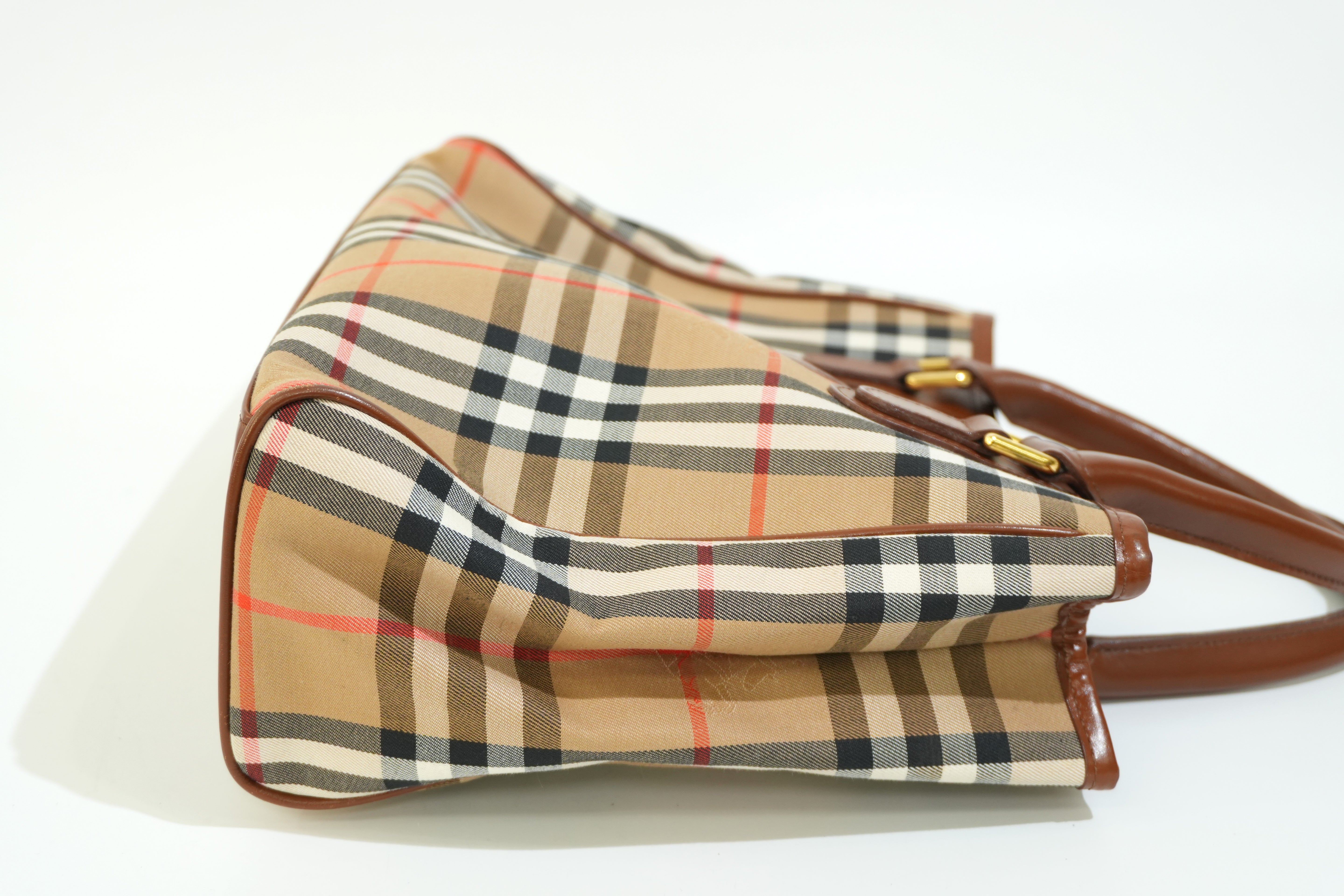 Pre-owned Burberry Nova Check Handbag Beige and Brown