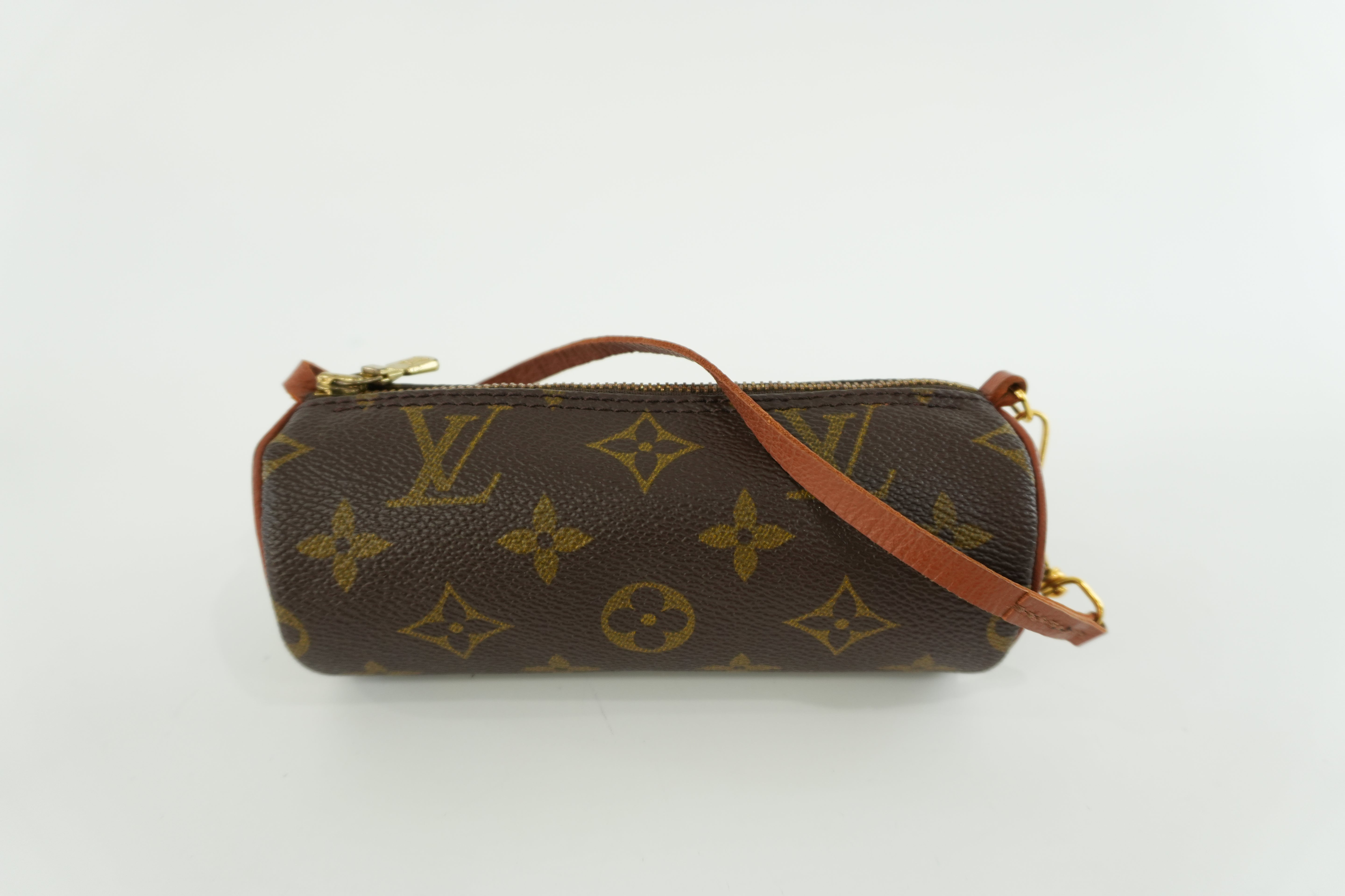 Louis Vuitton Papillon 26 Handbag Used