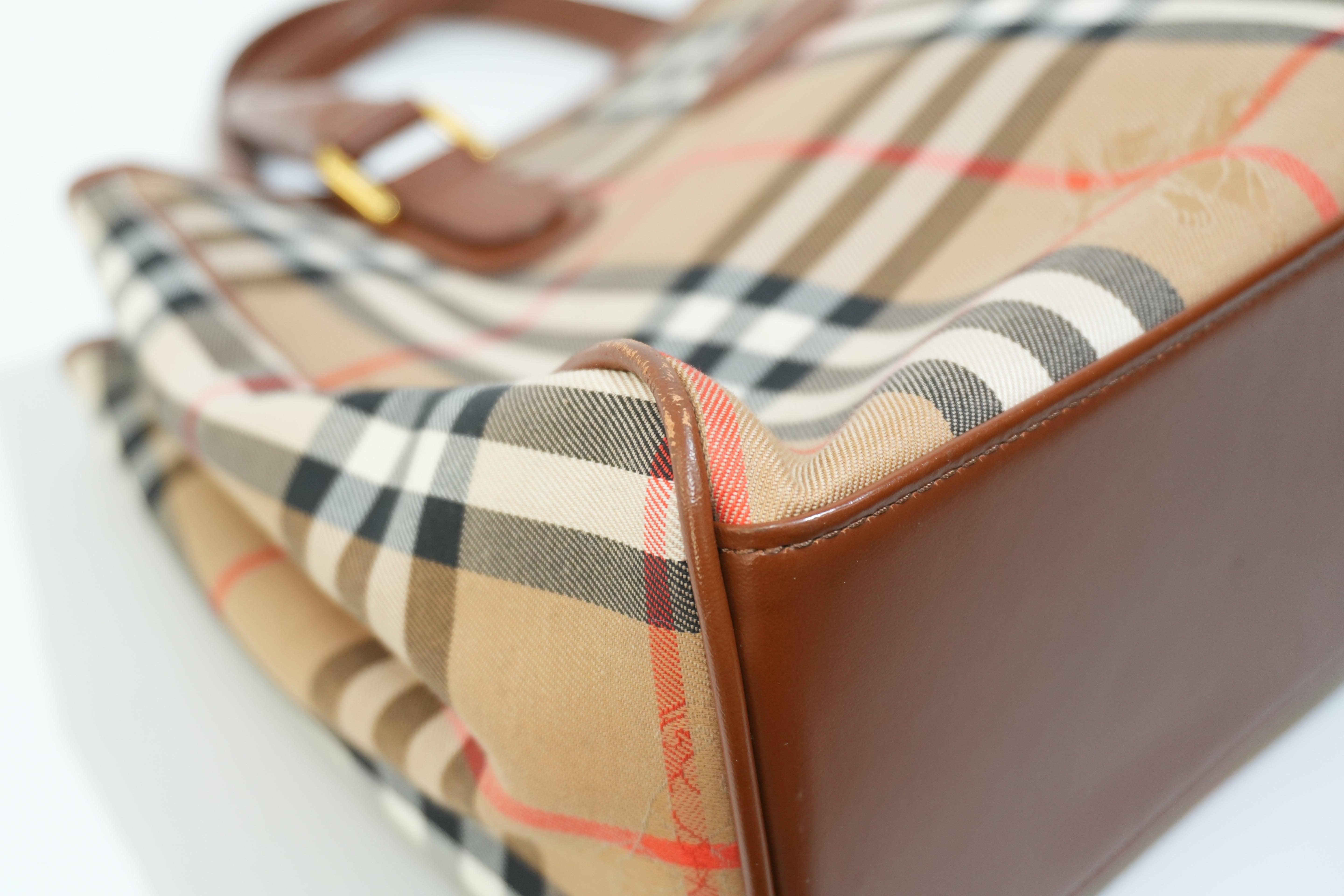 Pre-owned Burberry Nova Check Handbag Beige and Brown