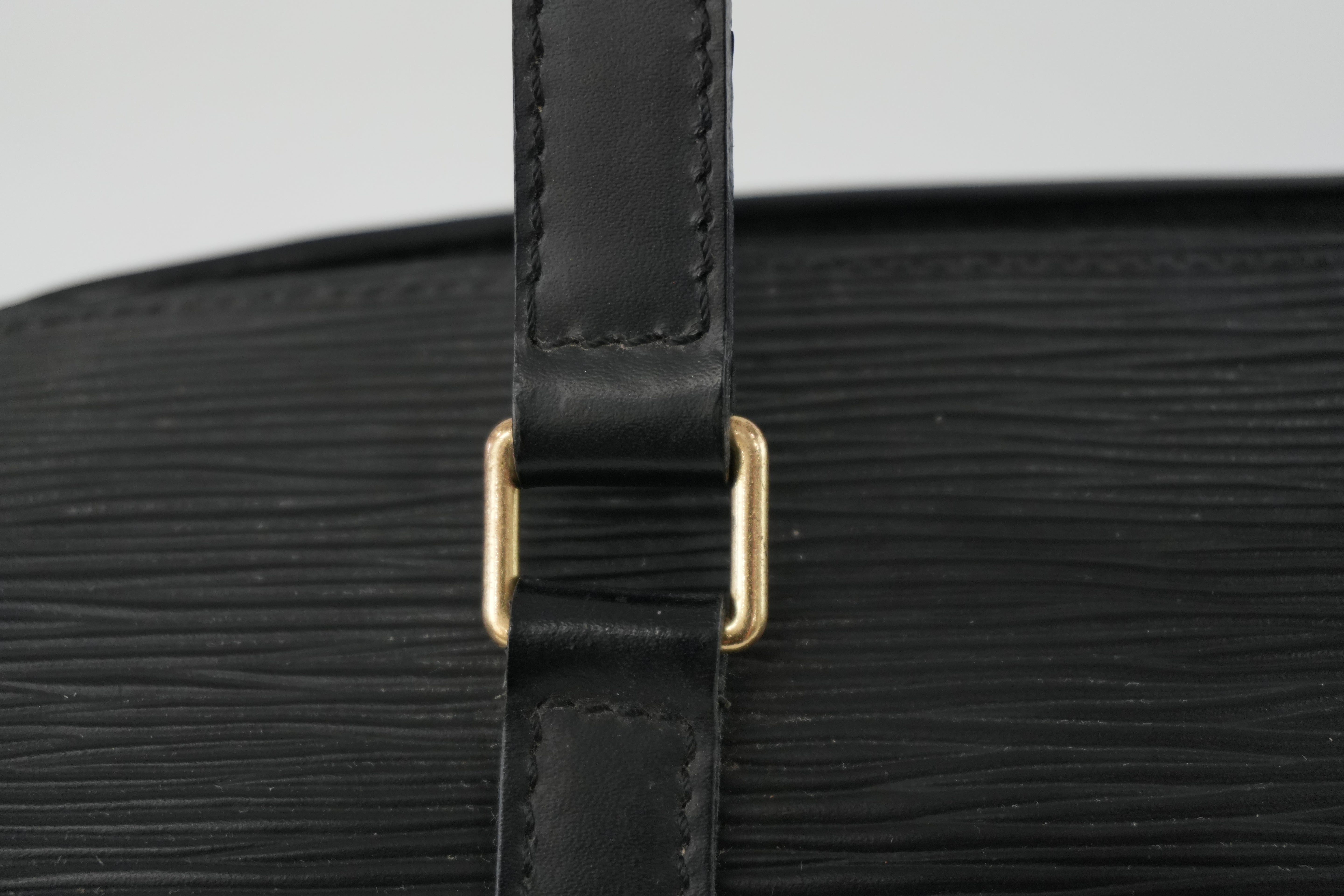 Louis Vuitton Soufflot Epi Handbag Black Used