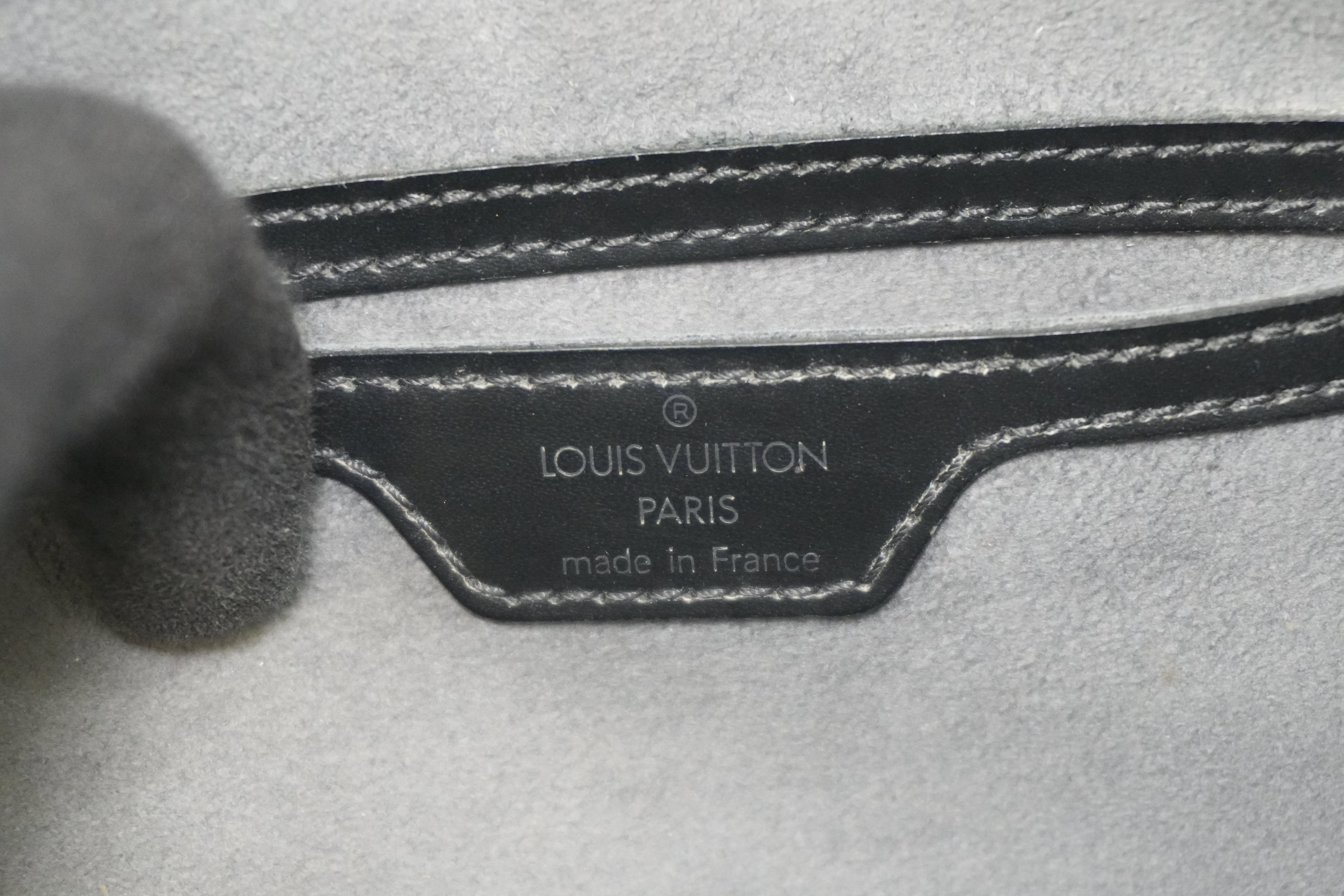Louis Vuitton Soufflot Epi Handbag Black Used