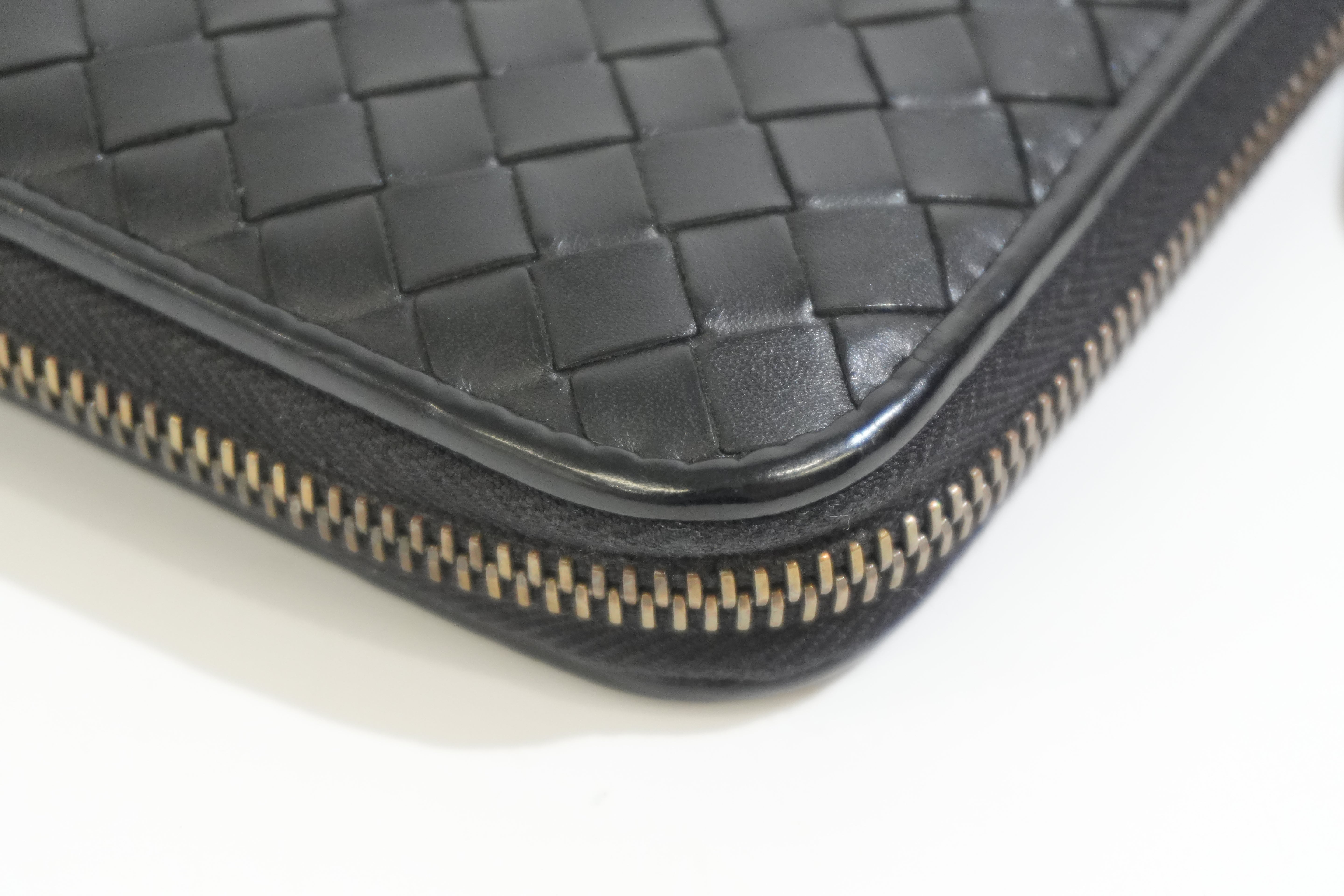 Pre-owned Bottega Intercciato Zippy Long Wallet Black