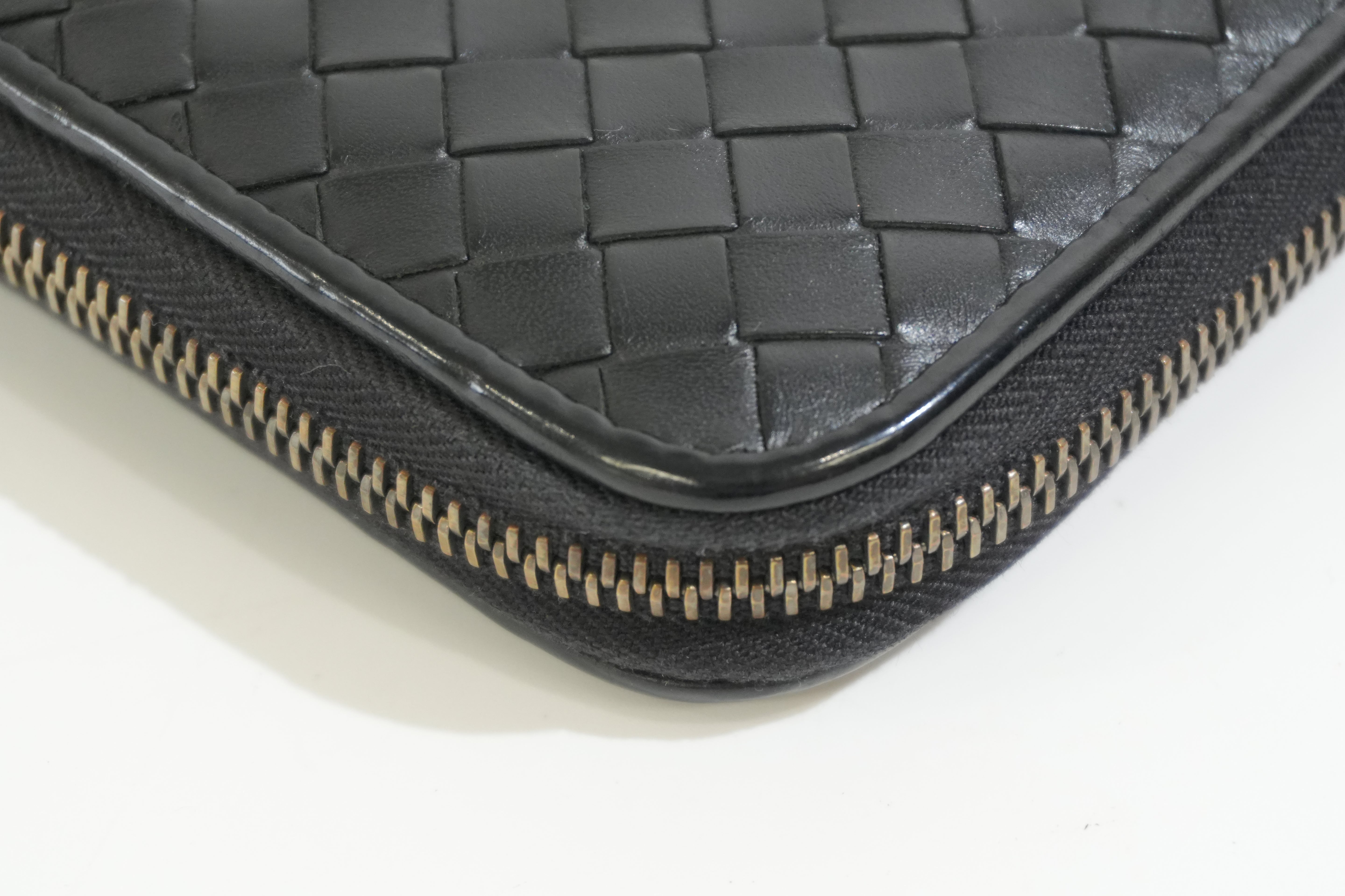 Pre-owned Bottega Intercciato Zippy Long Wallet Black