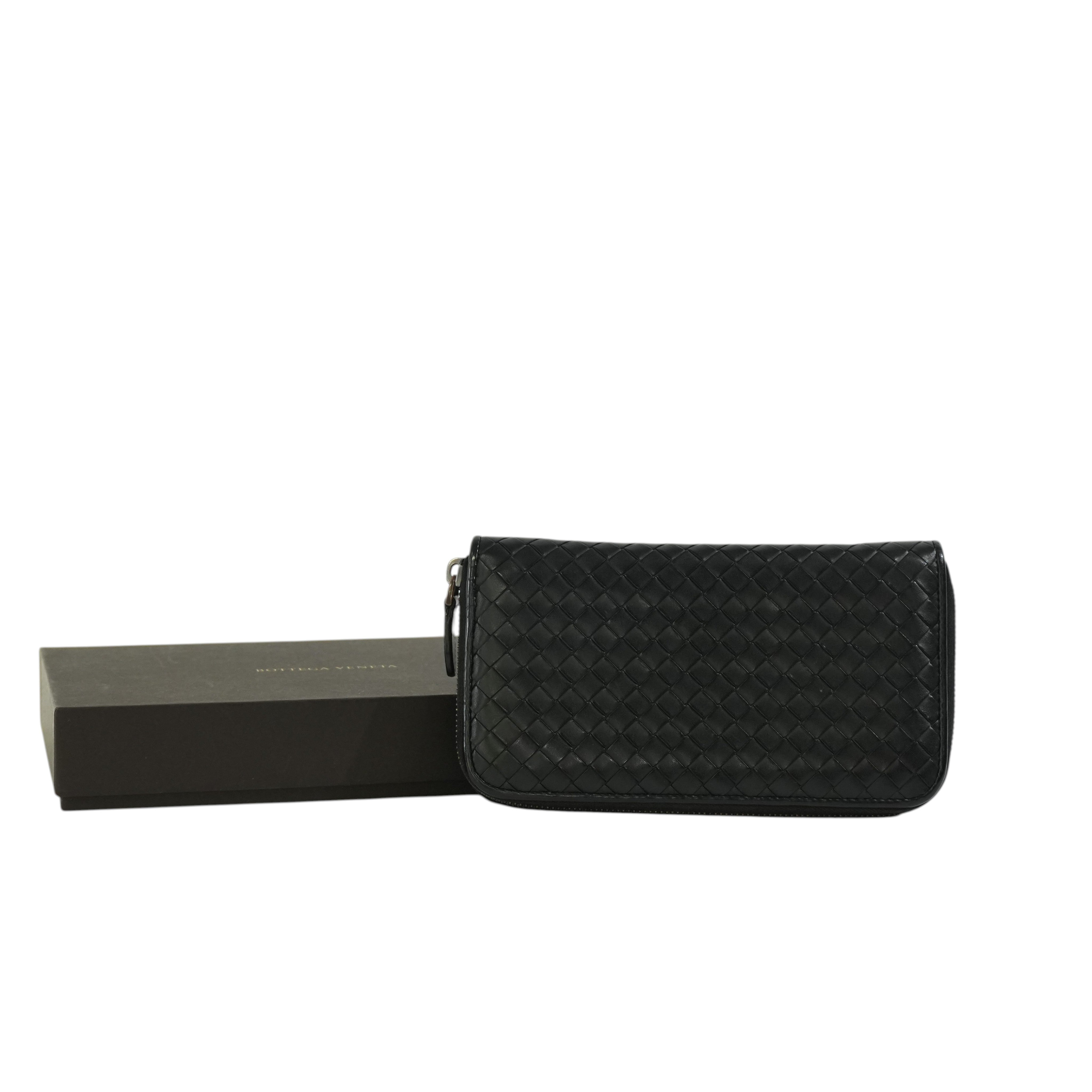 Pre-owned Bottega Intercciato Zippy Long Wallet Black