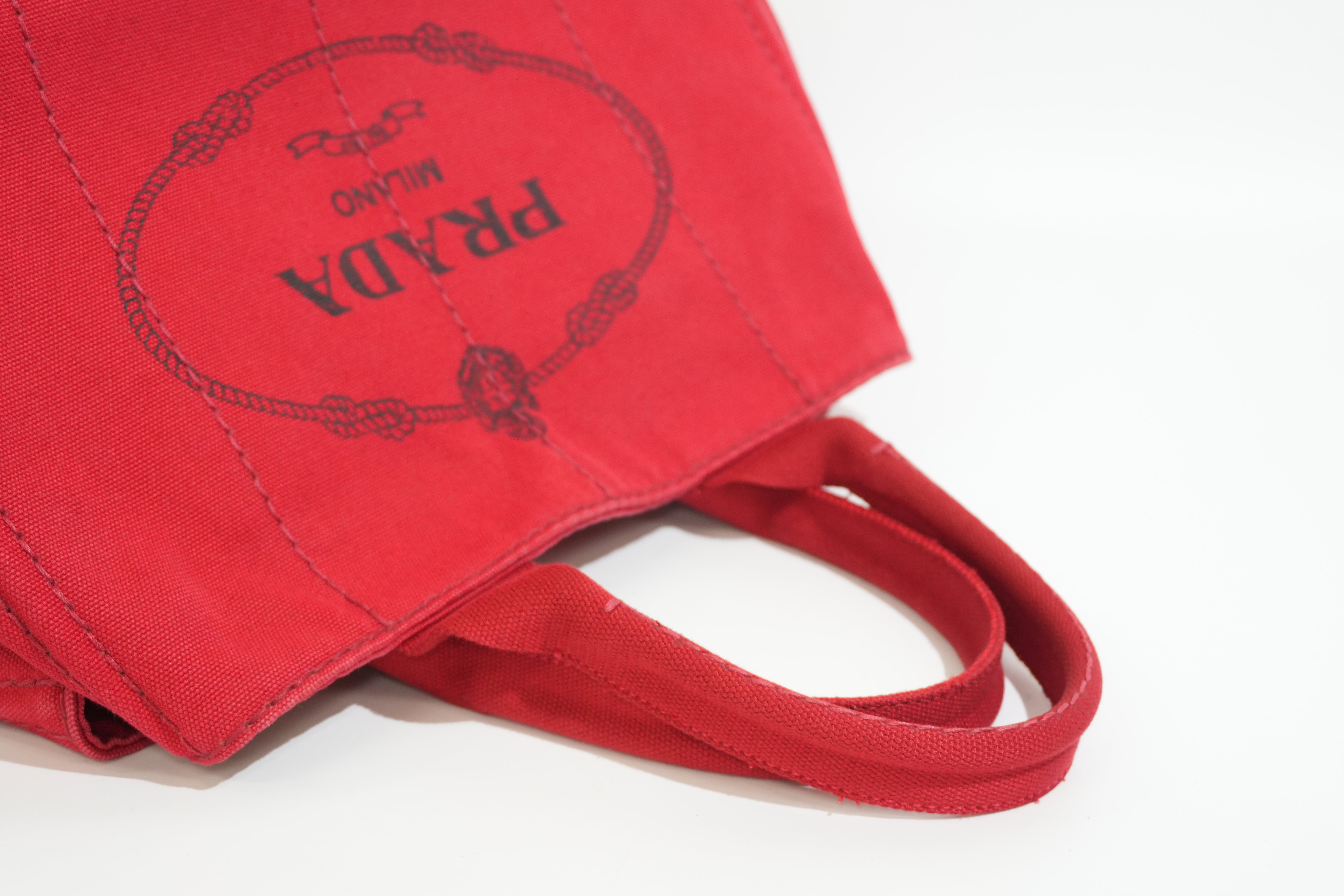 Pre-owned Prada Canapa Handbag Red