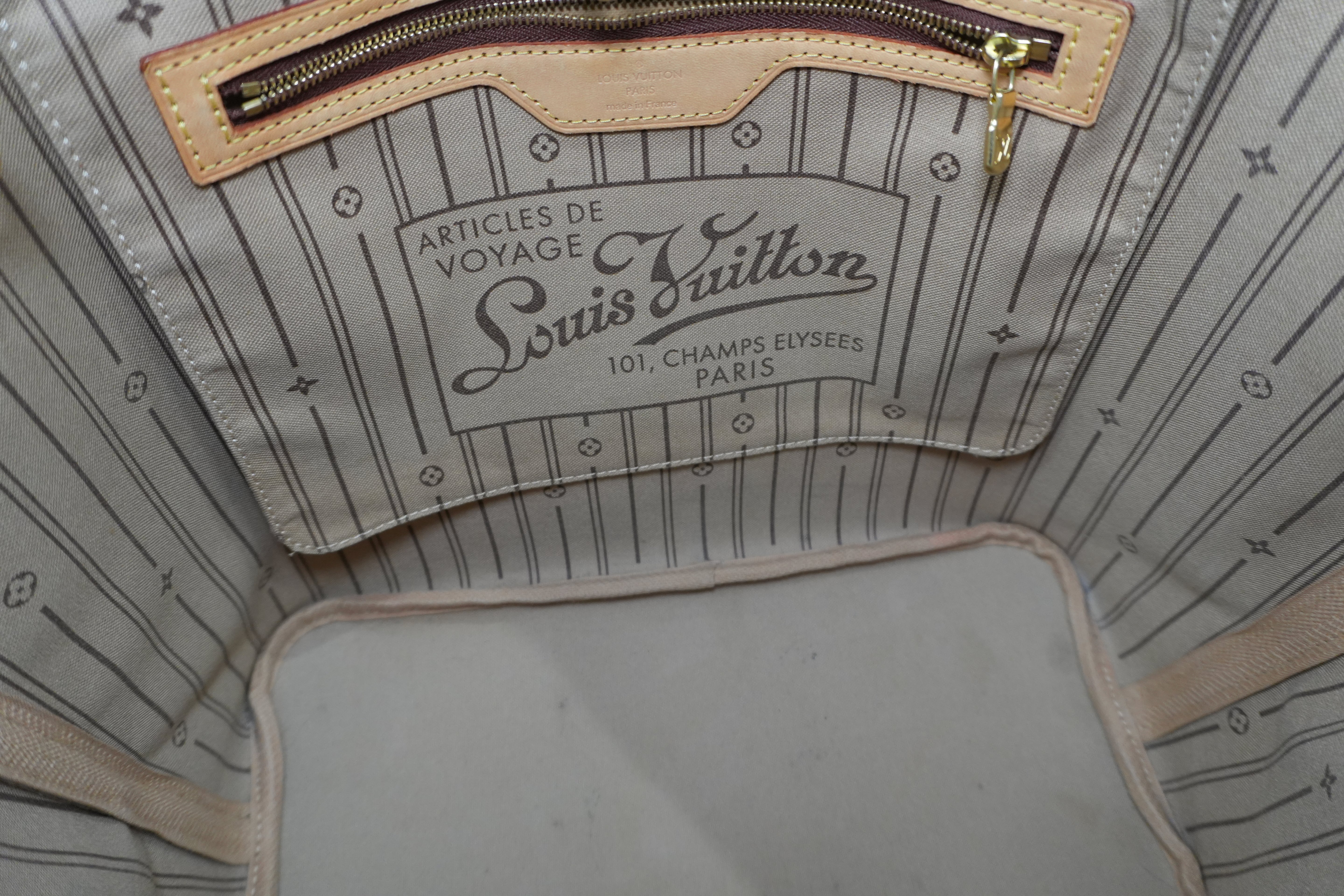 Louis Vuitton Monogram Neverfull MM Shoulder Tote Bag Used