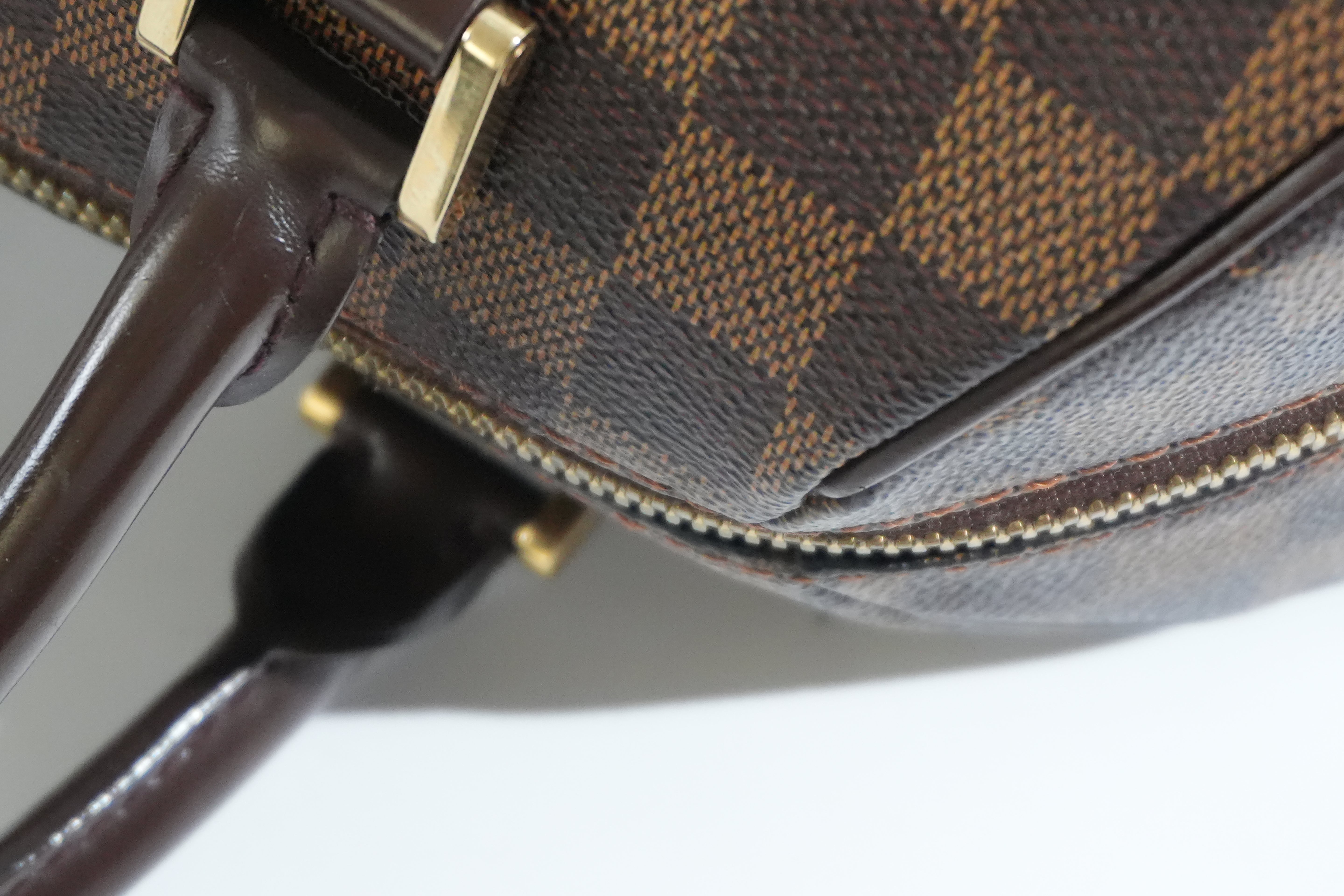 Pre-owned Louis Vuitton Damier Ebene Ribera MM Handbag