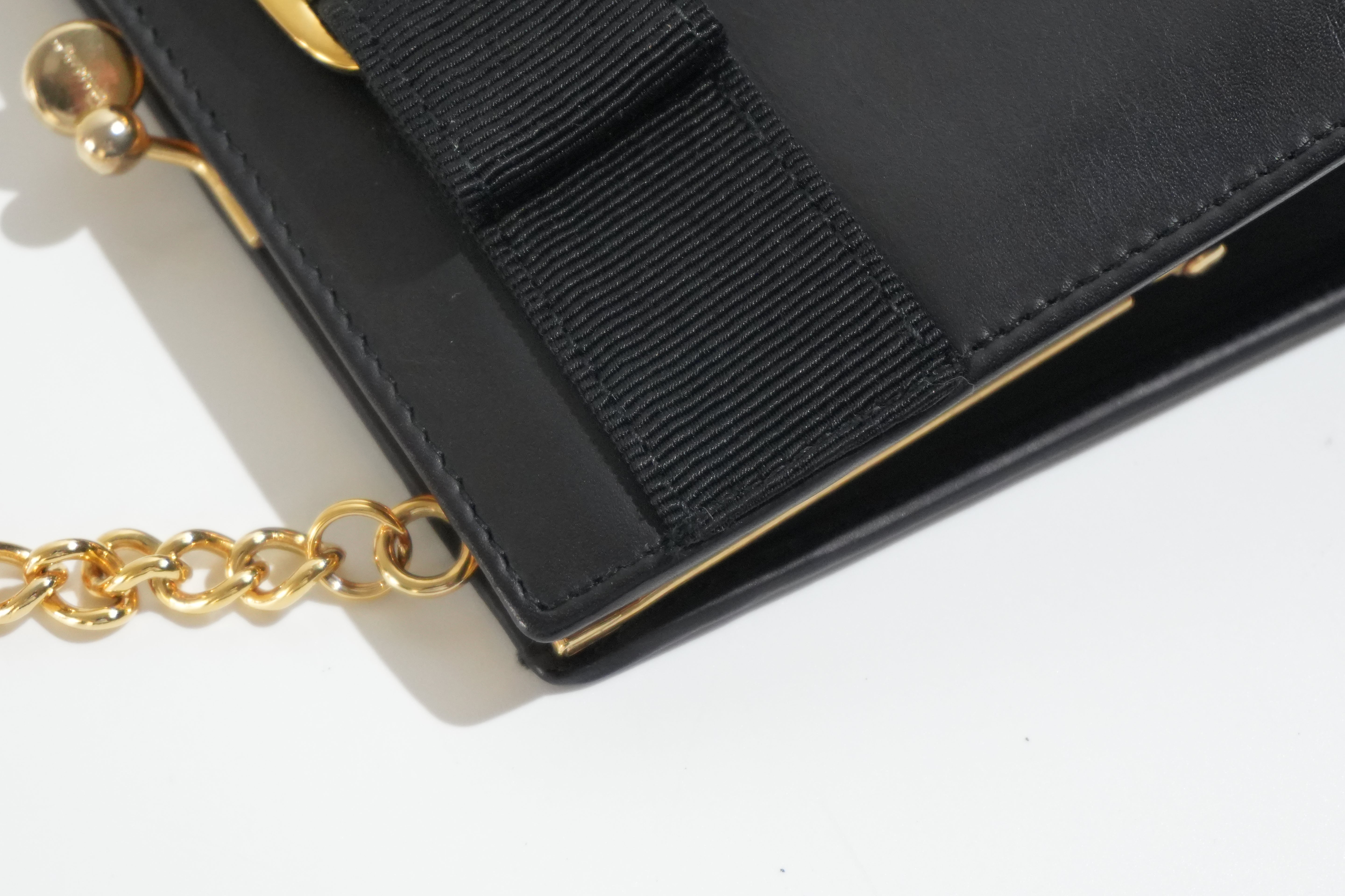 Pre-owned Ferragamo Chain Shoulder Bag Blue