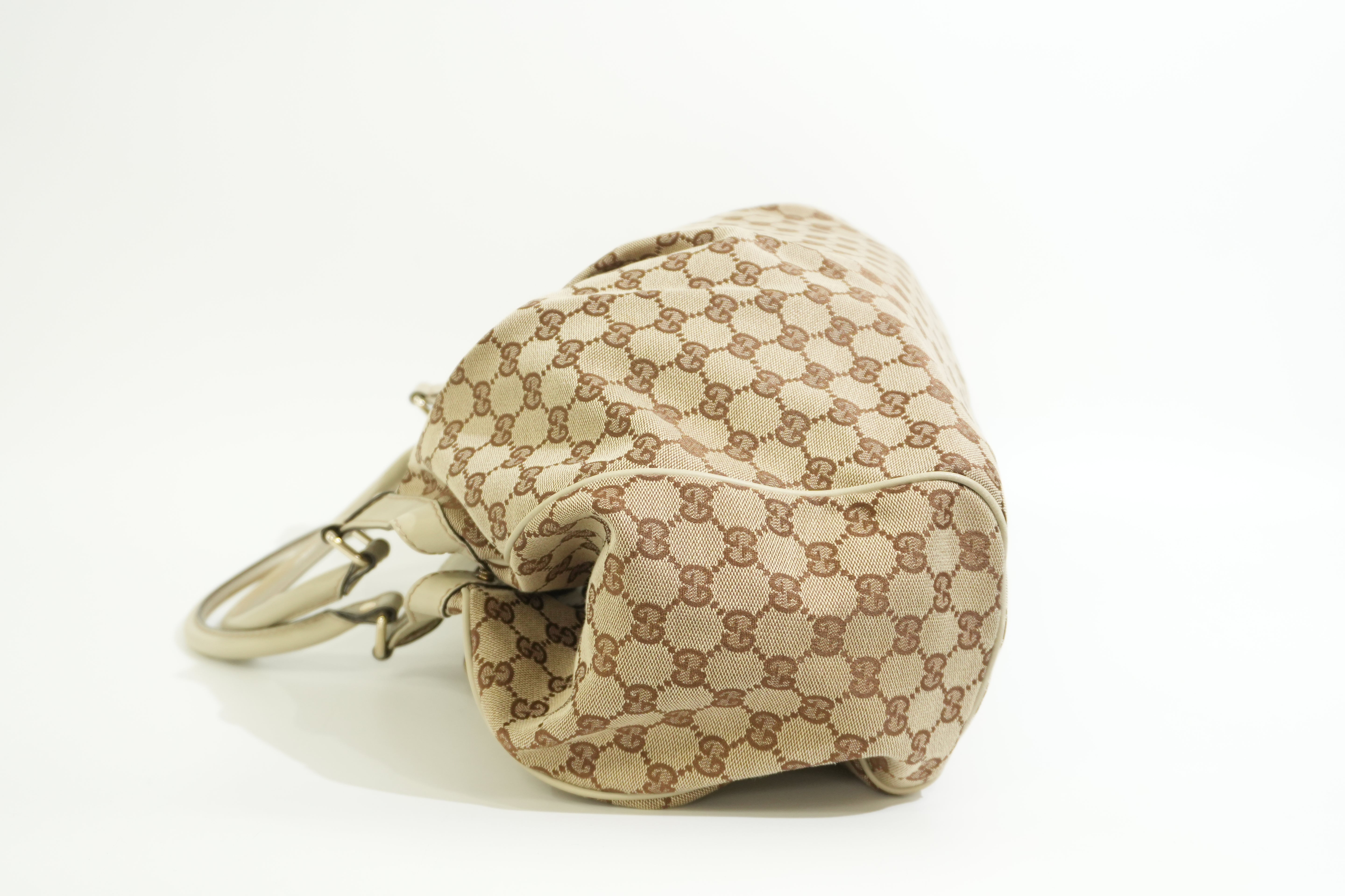Pre-owned Gucci Sukey Tote Bag White