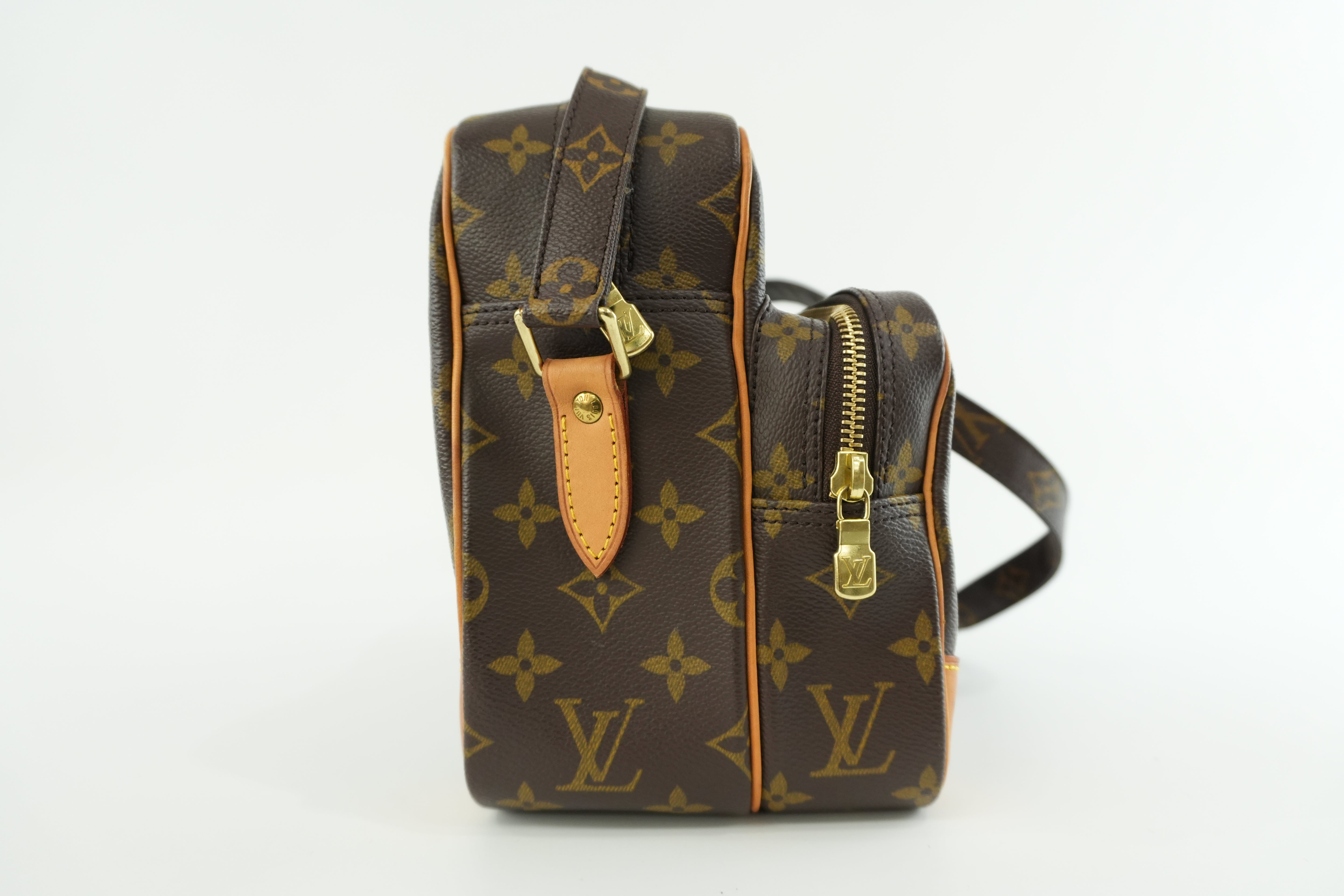 Louis Vuitton Monogram Nile Shoulder Bag Used