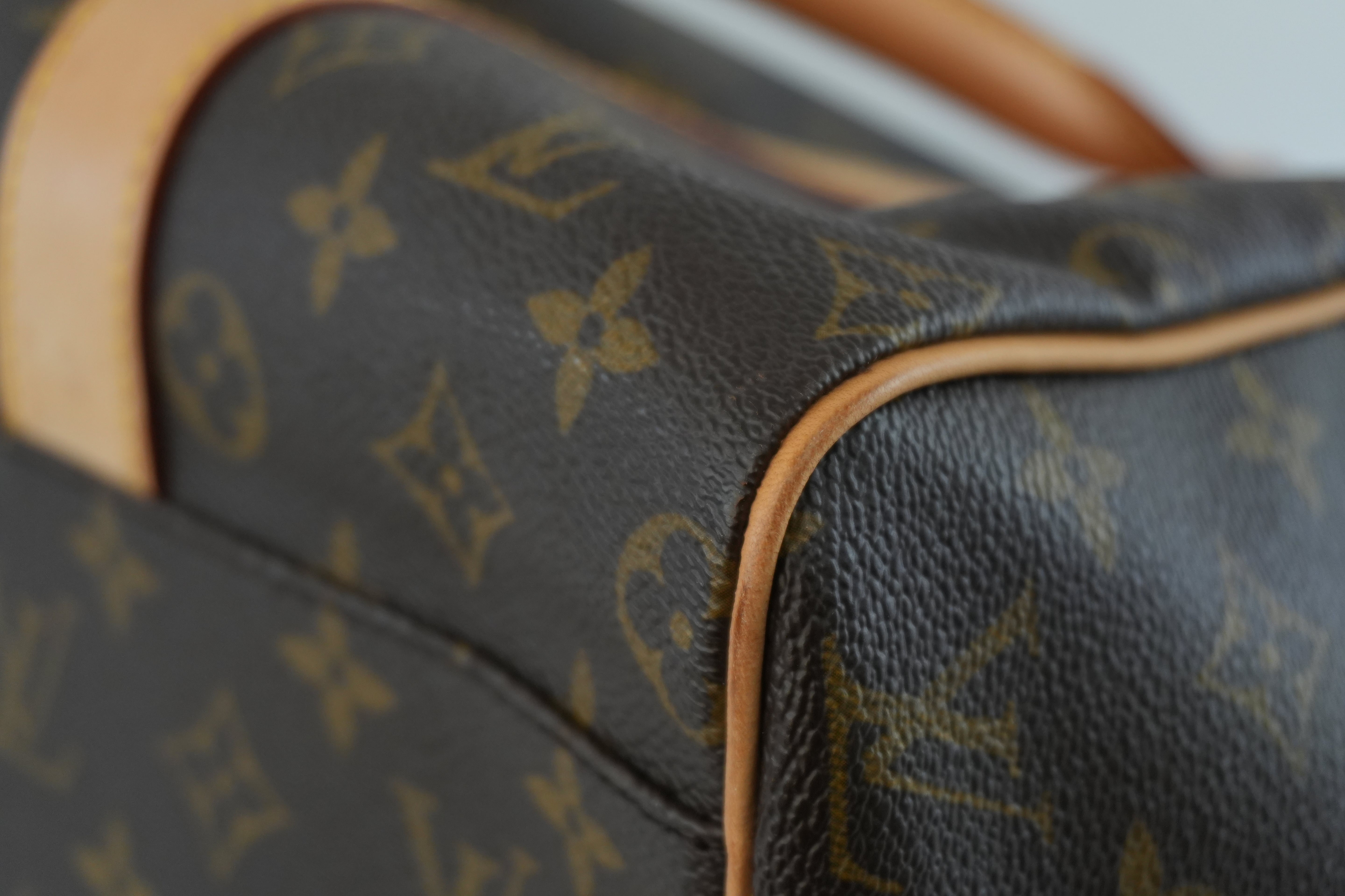 Pre-owned Louis Vuitton Monogram Carry All Travel Bag