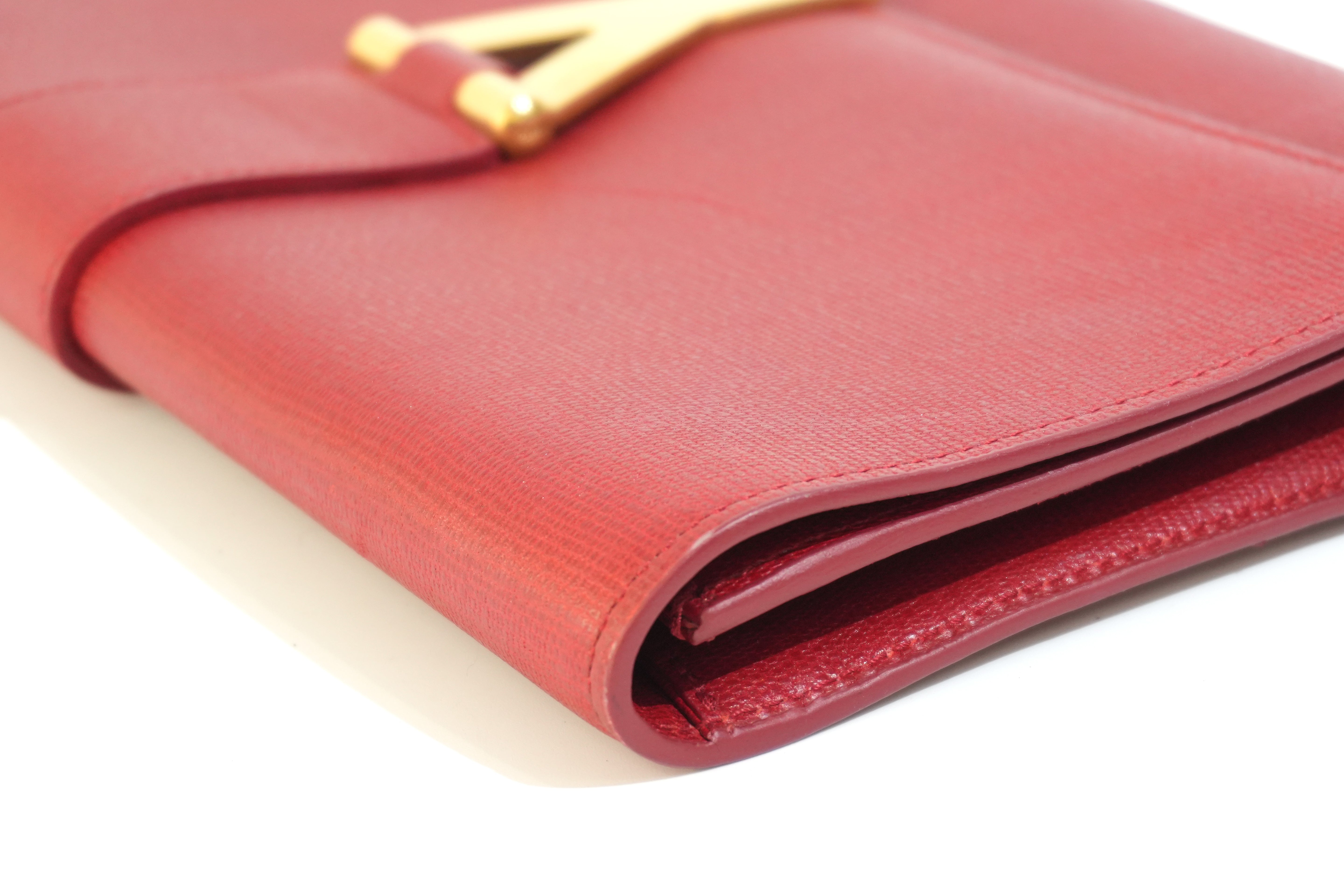 Pre-owned Yves Saint Laurent Calfskin Leather Clutch Bag Red