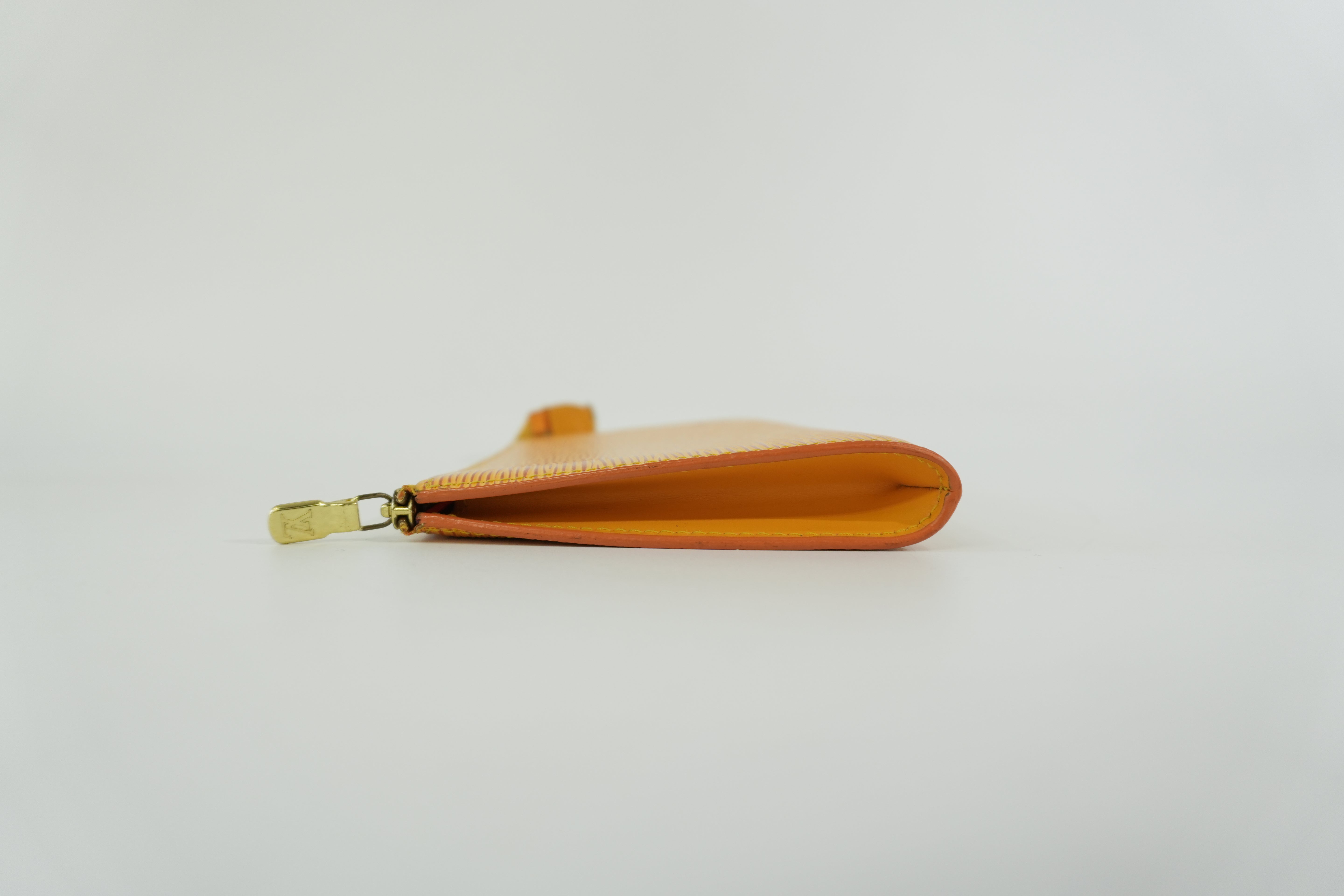 Pre-owned Louis Vuitton Epi Pochette Accessories without Strap Yellow