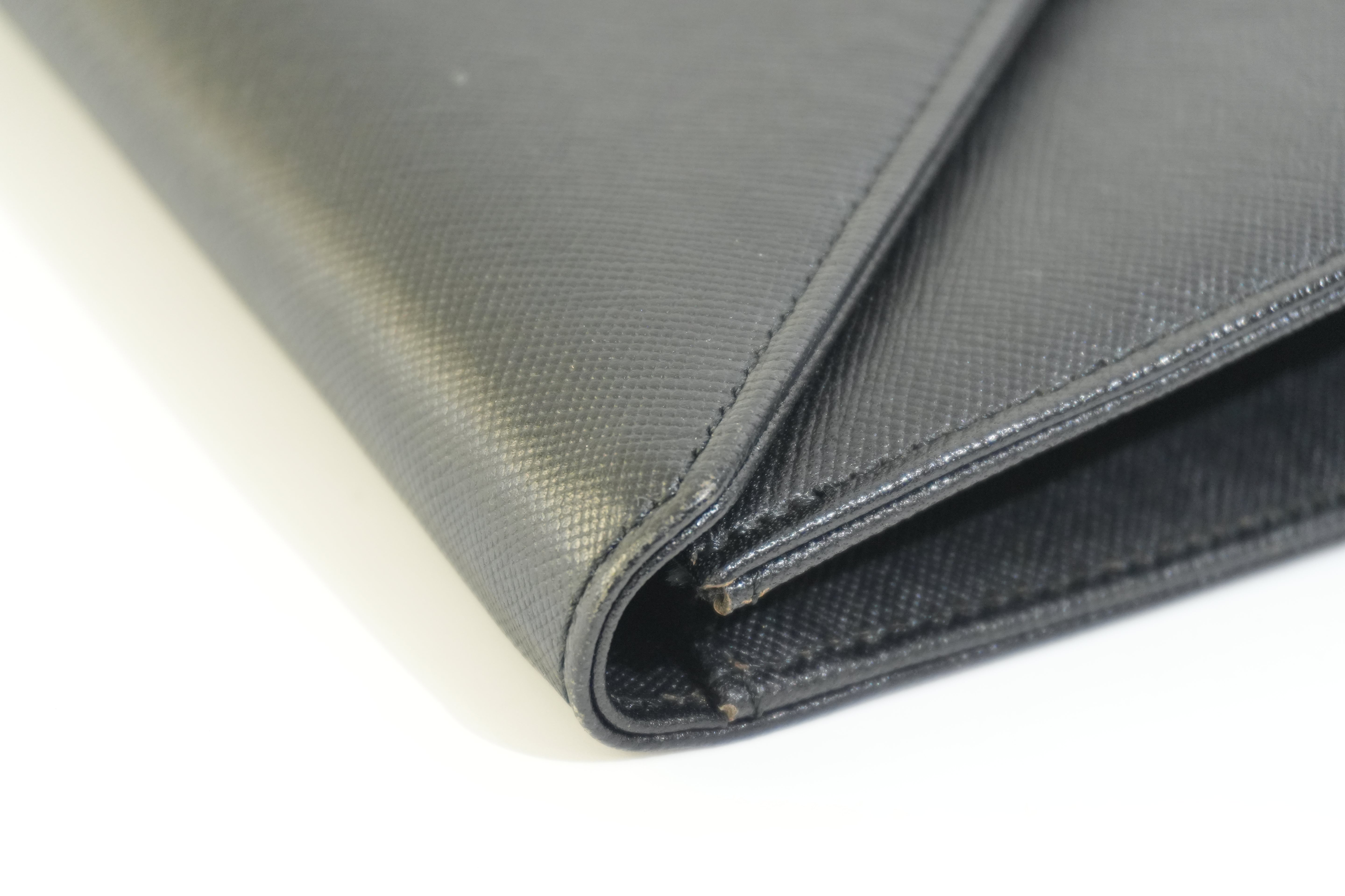 Pre-owned Saint Laurent Leather Clutch Bag Black