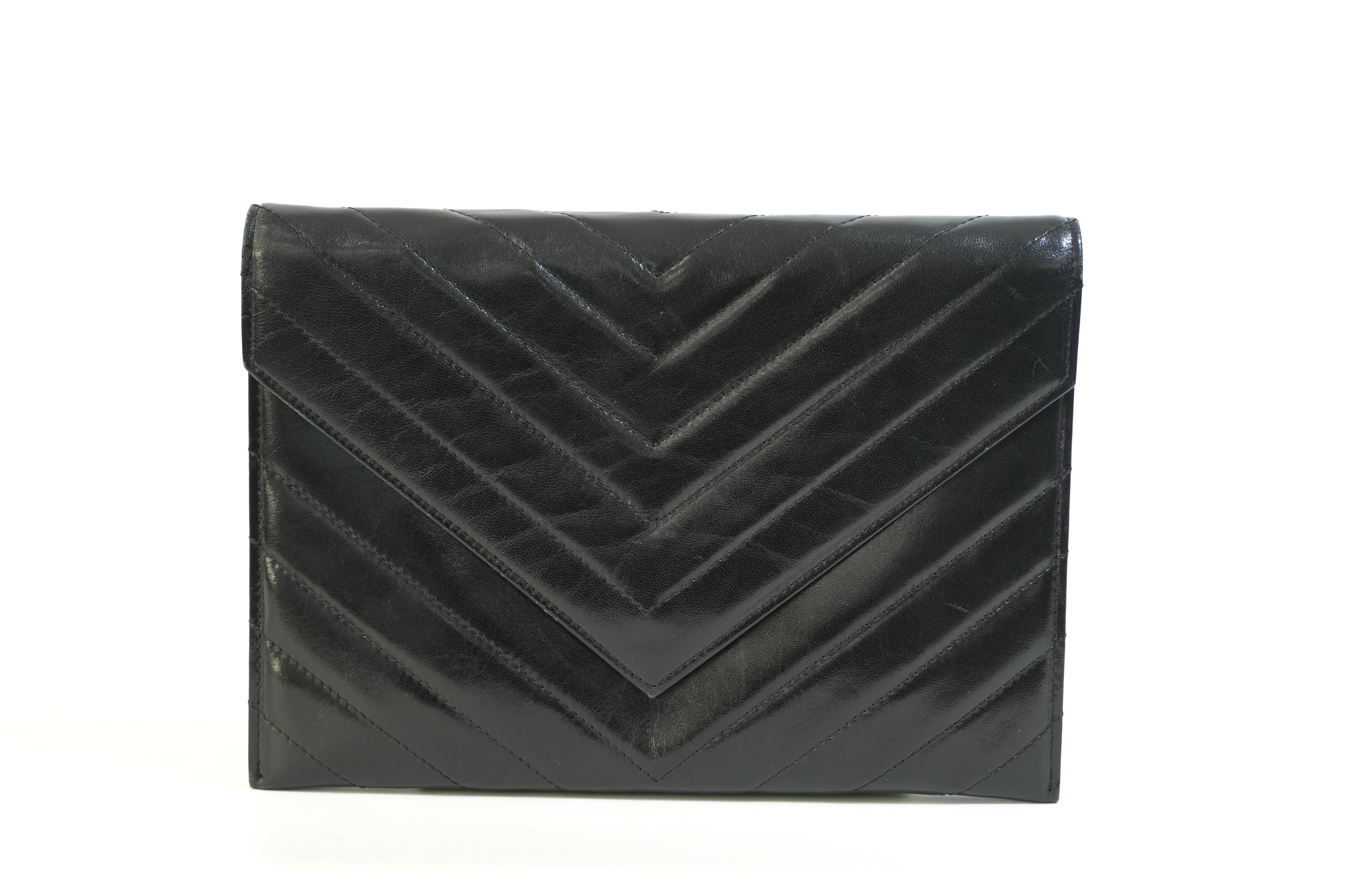 Pre-owned Yves Saint Laurent Calfskin Leather Clutch Bag Black